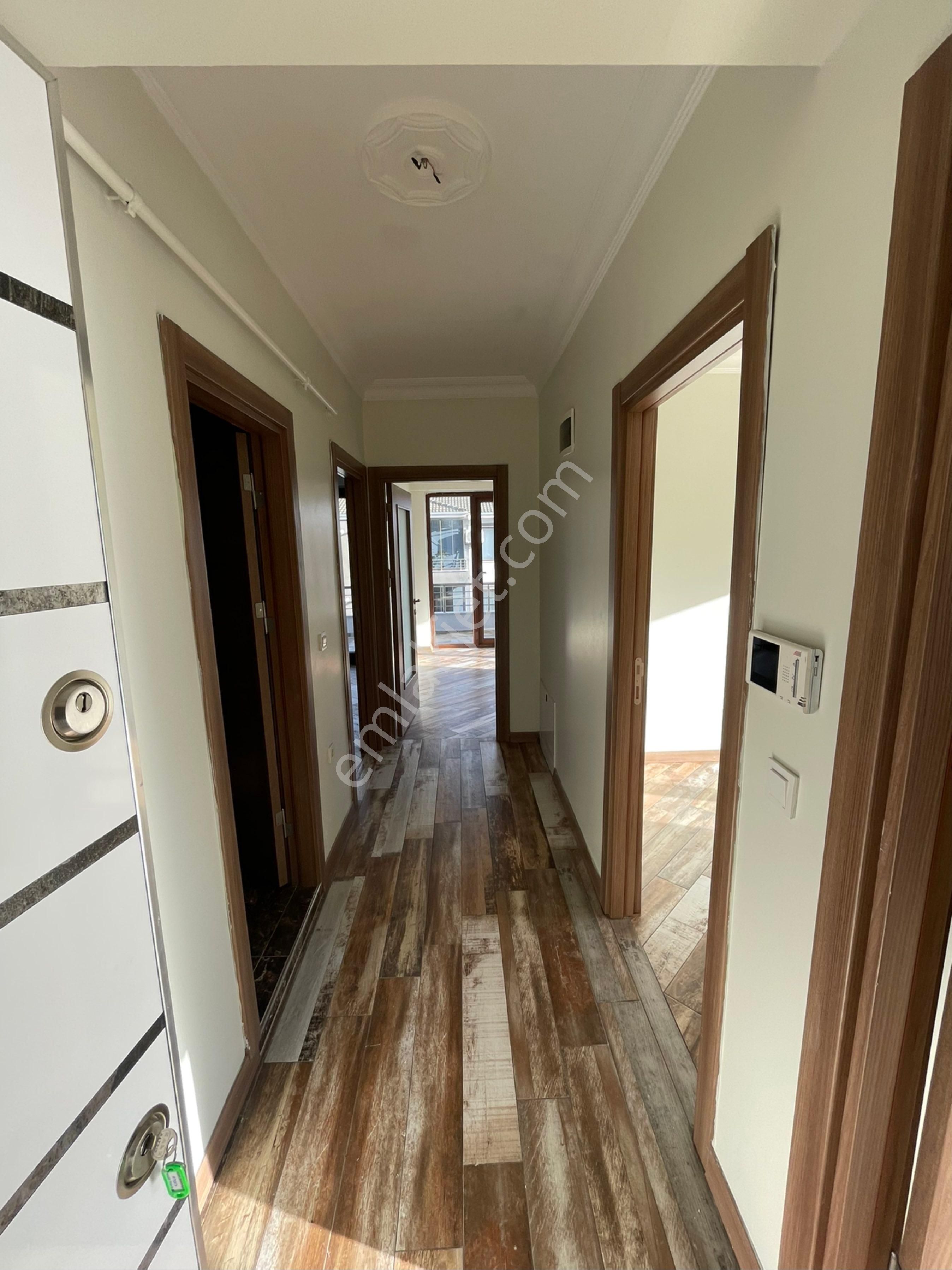 Emlakçe G.y.m Den Fatih Mah 2+1 Kiralık Lüks Daire - Görsel 14