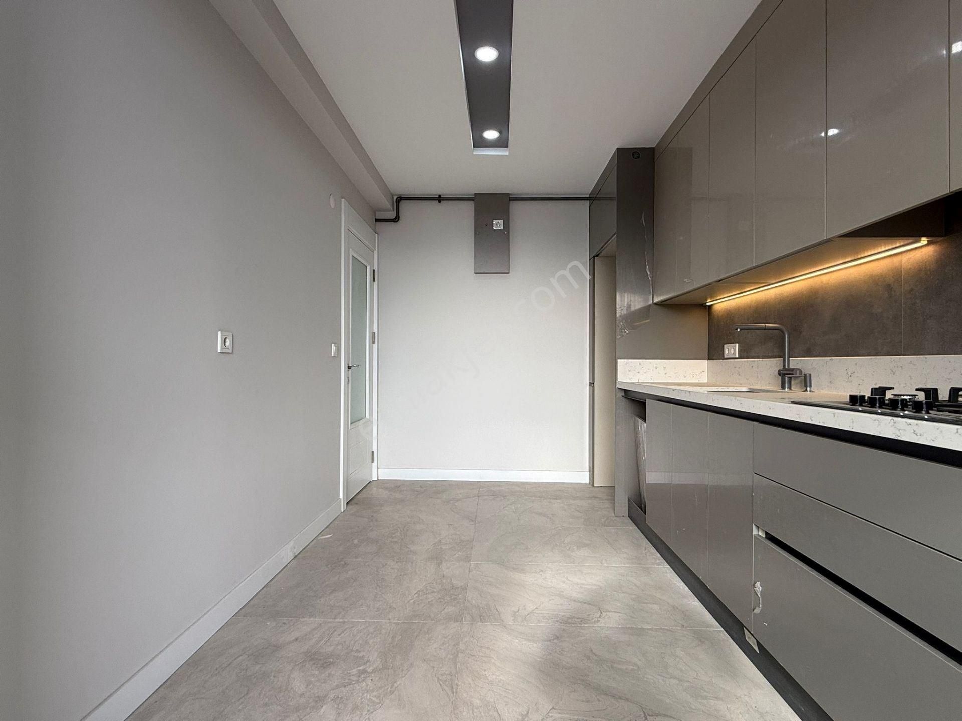 Bahçelievler Kocasınan Merkez Mah Sitede Satılık Daire 3+1 - Görsel 12