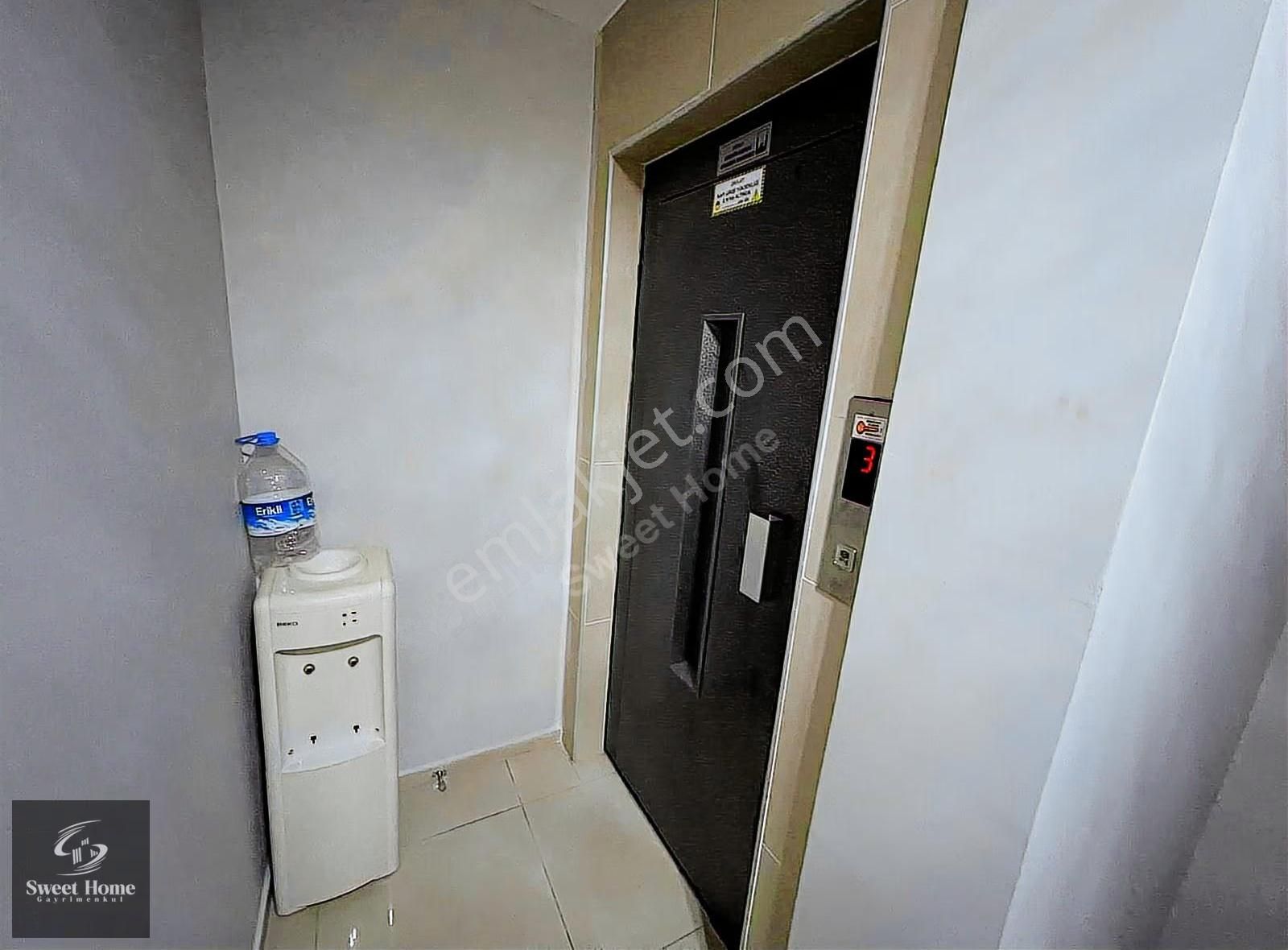 Siyavuşpaşa Caddesi'nde Merkezi Konumda 3+2 Dubleks Daire - Görsel 5