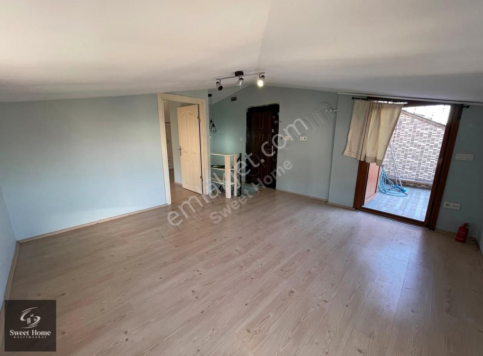 Siyavuşpaşa Caddesi'nde Merkezi Konumda 3+2 Dubleks Daire - Görsel 4