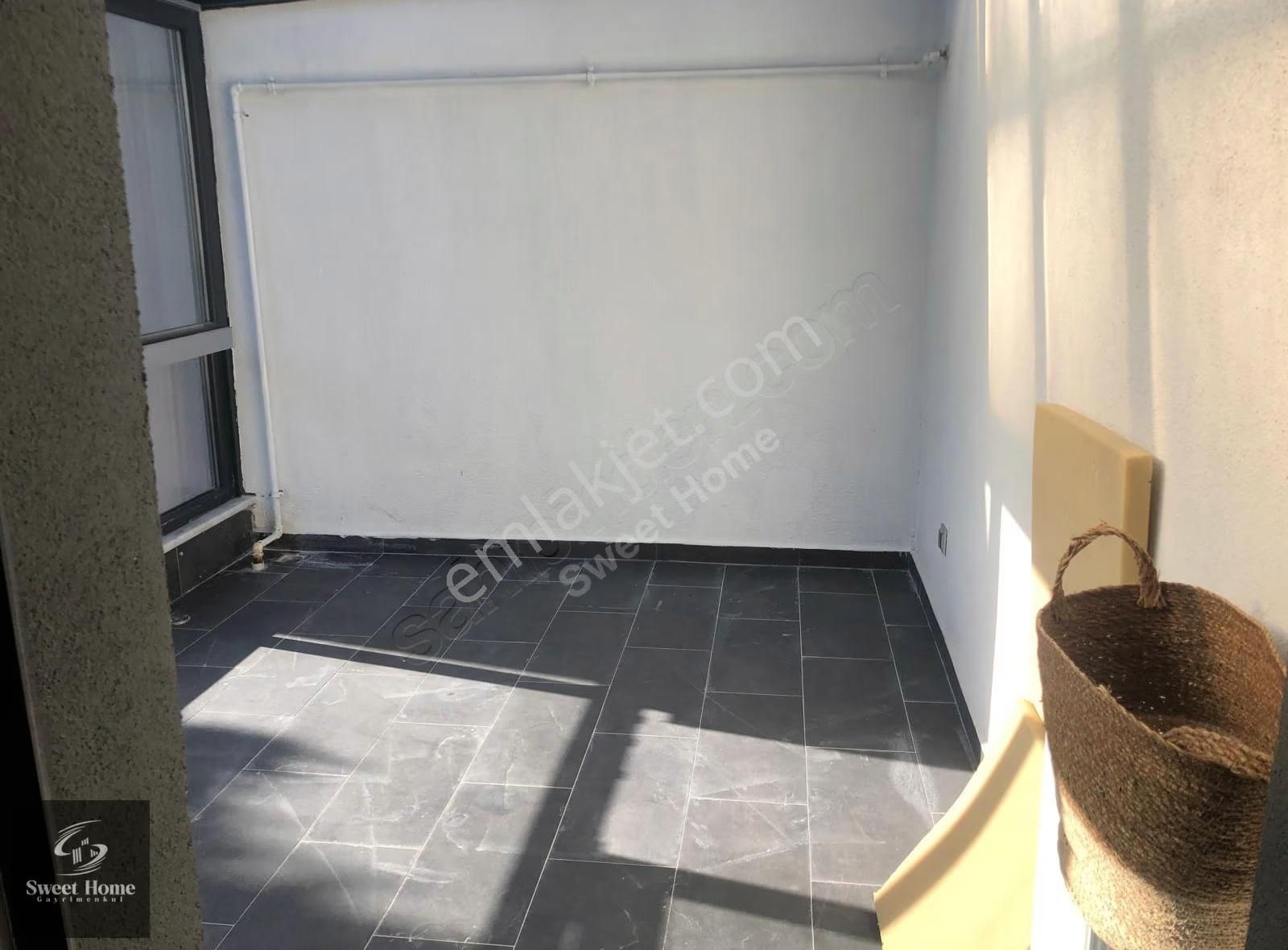 Bahçeşehir Boğazköy'de Alara Konaklarında 5+2 Satılık Villa - Görsel 27