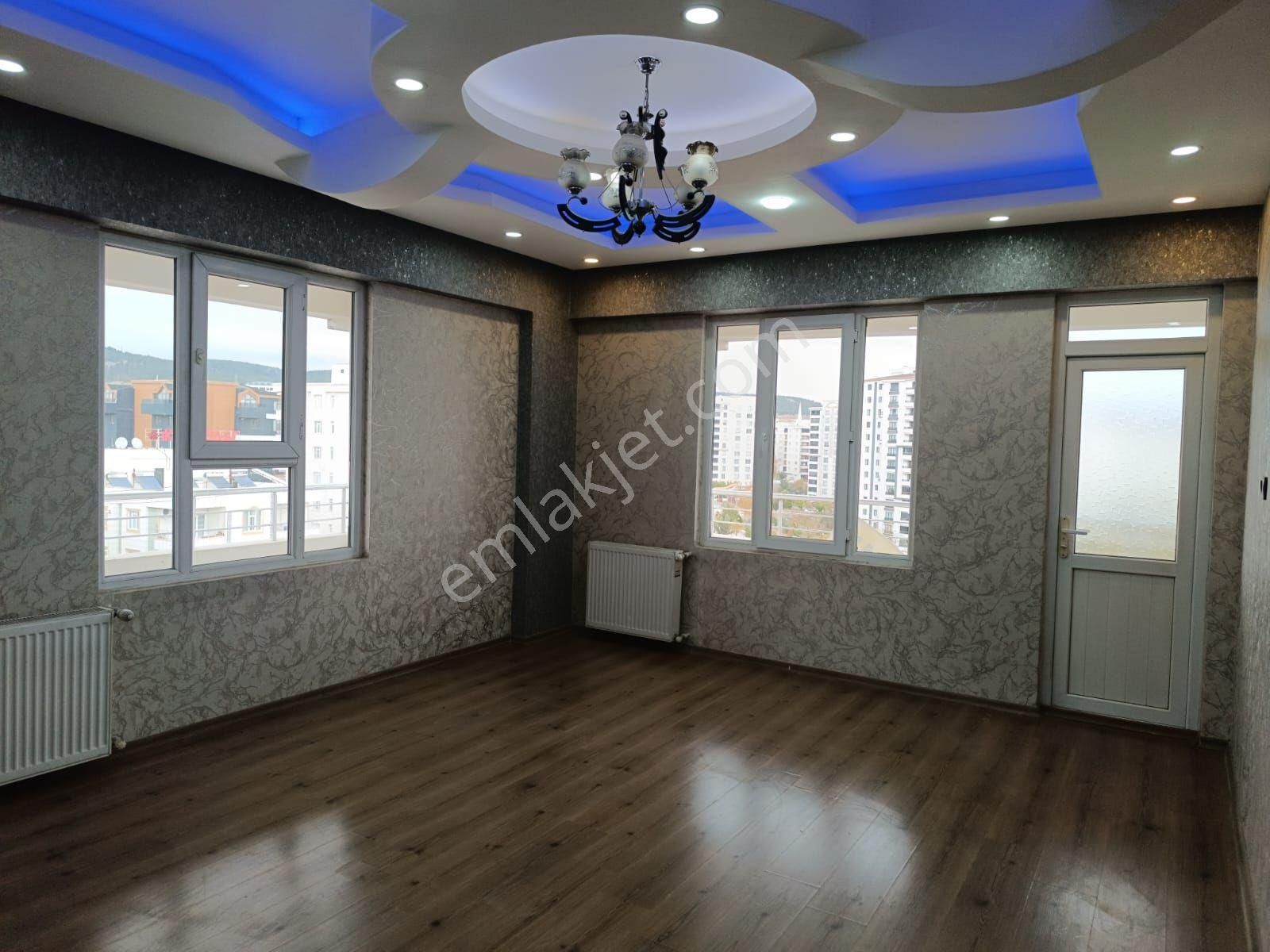 Yavuz Emlak Tan Satılık Daire Sonkat Karaköprü Mesirede - Görsel 13