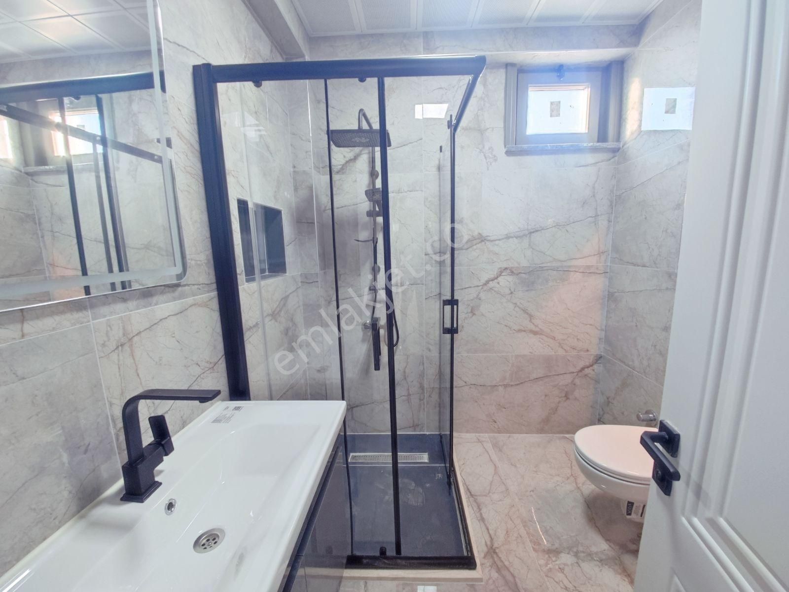 Cemilmeriç Cad Yakin Tek Daire Üzerine 2+1 90m2 Lüks Sıfır Daire - Görsel 23