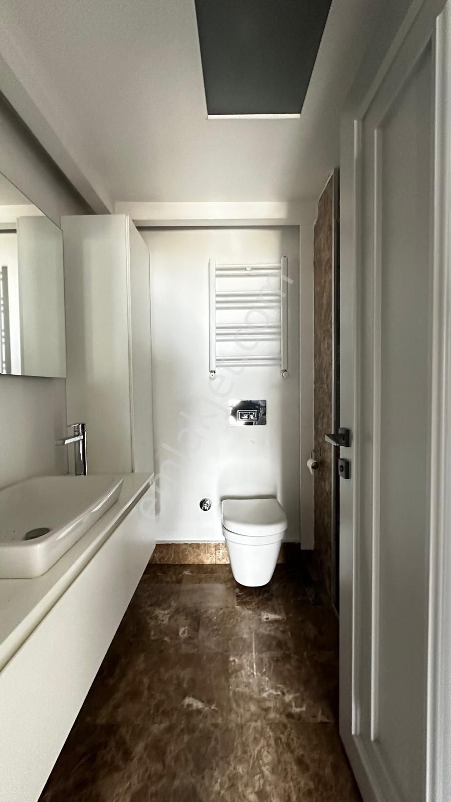 Gürselpaşada Akıllı Ev Sistemli Full Donatılı 4+1 Kiralık Daire - Görsel 17