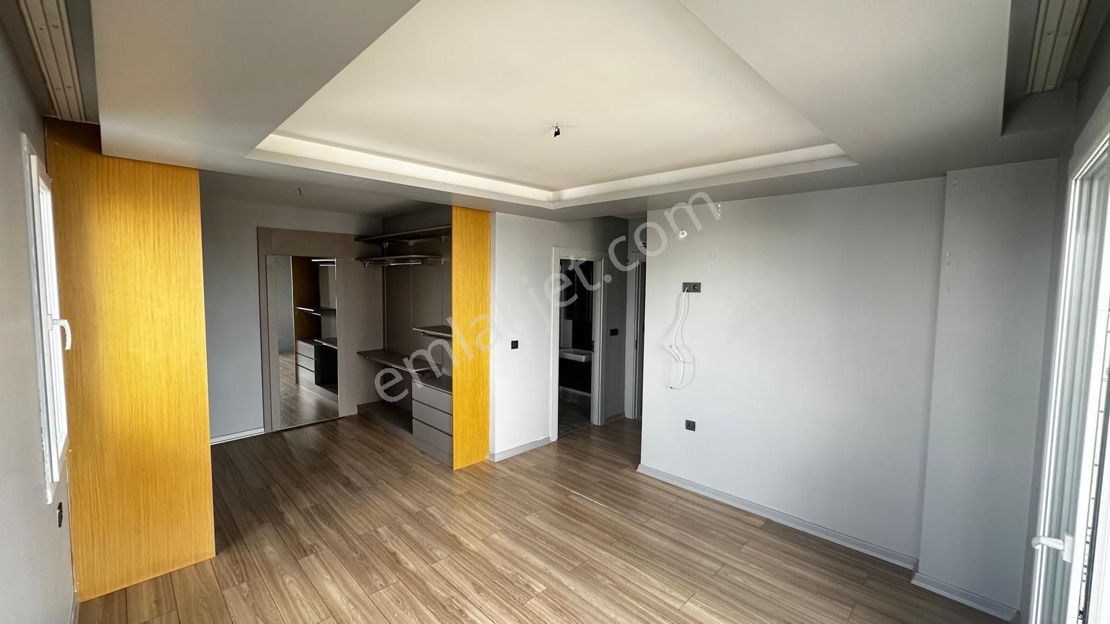 Gürselpaşada Akıllı Ev Sistemli Full Donatılı 4+1 Kiralık Daire - Görsel 15