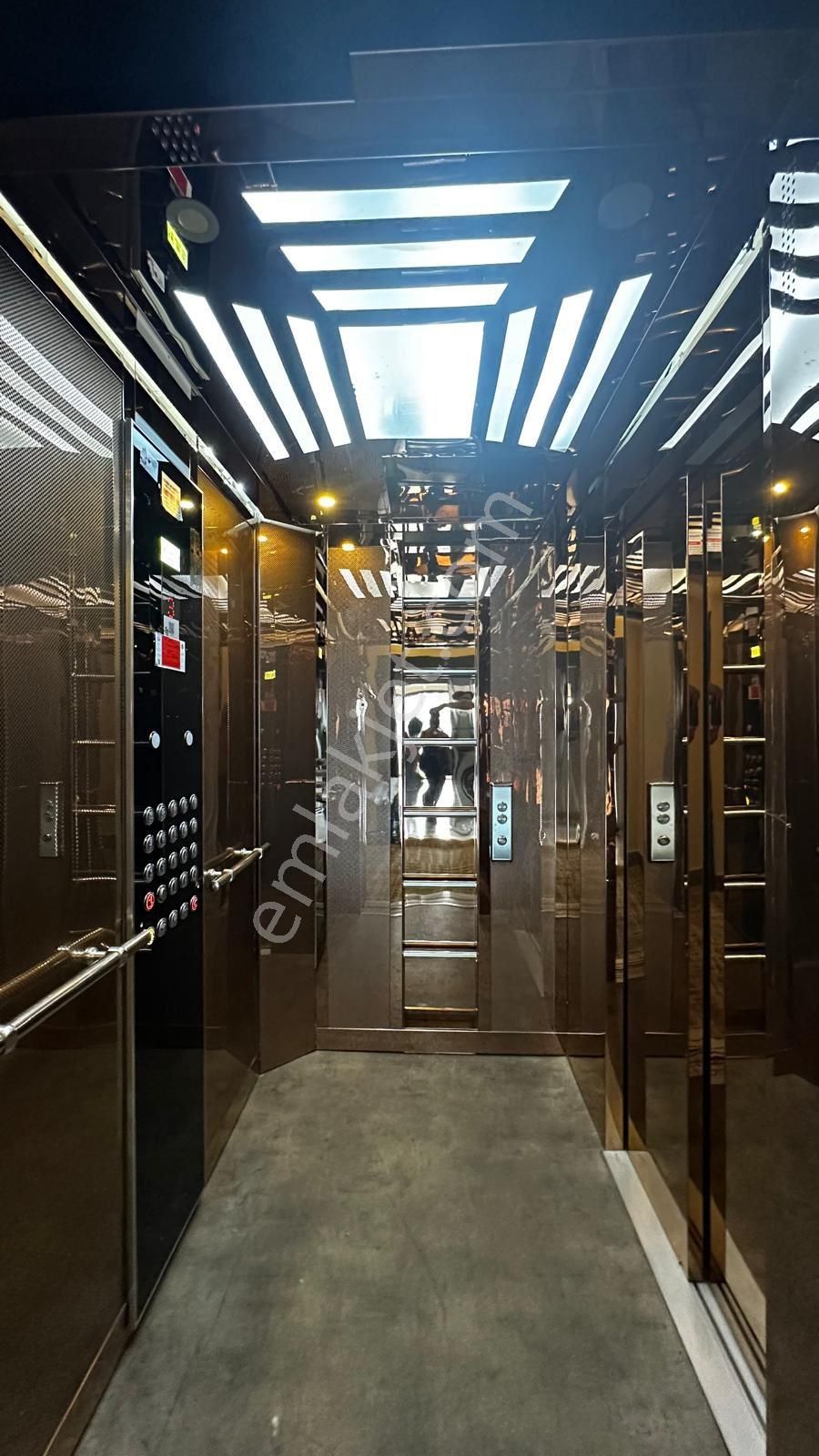 Gürselpaşada Akıllı Ev Sistemli Full Donatılı 4+1 Kiralık Daire - Görsel 33