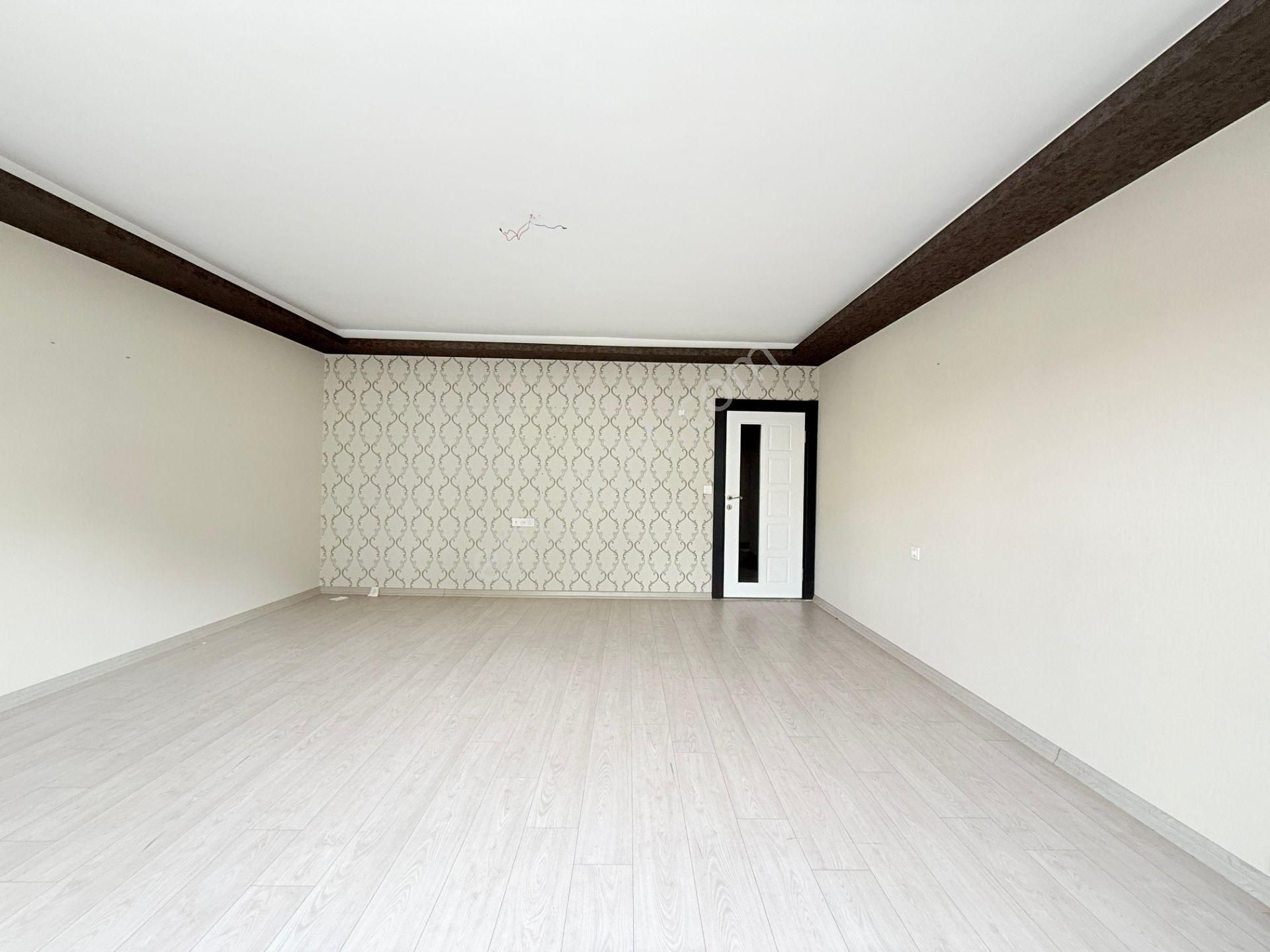 Yıldız'dan Konum Harikası Ara Kat Geniş Cam Balkon Masrafsız 3+1 - Görsel 13