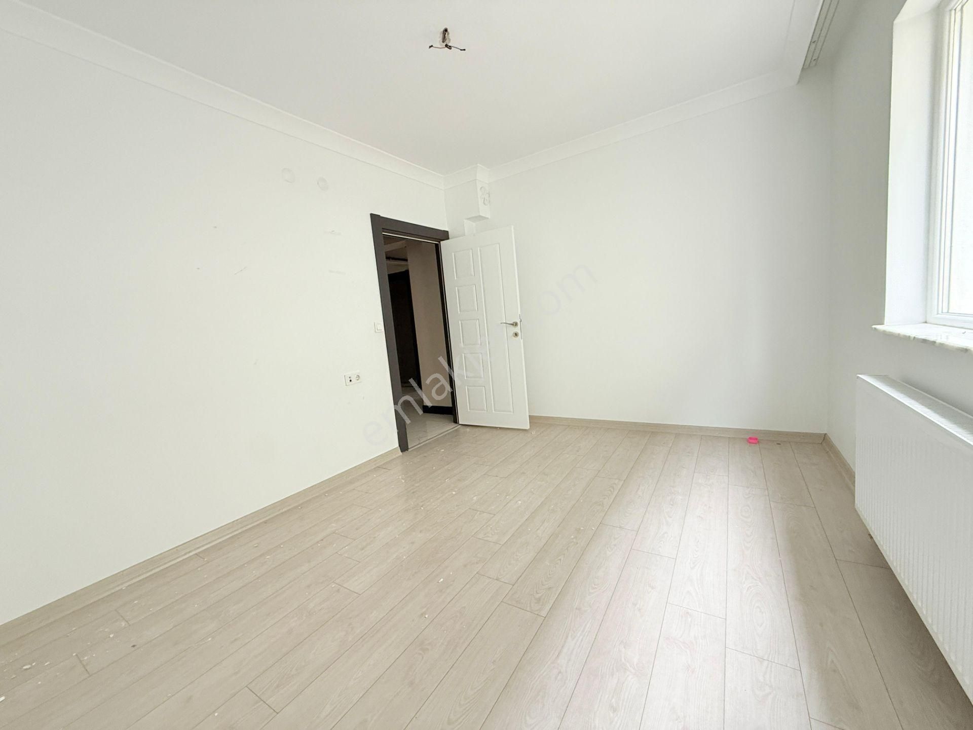 Yıldız'dan Konum Harikası Ara Kat Geniş Cam Balkon Masrafsız 3+1 - Görsel 29