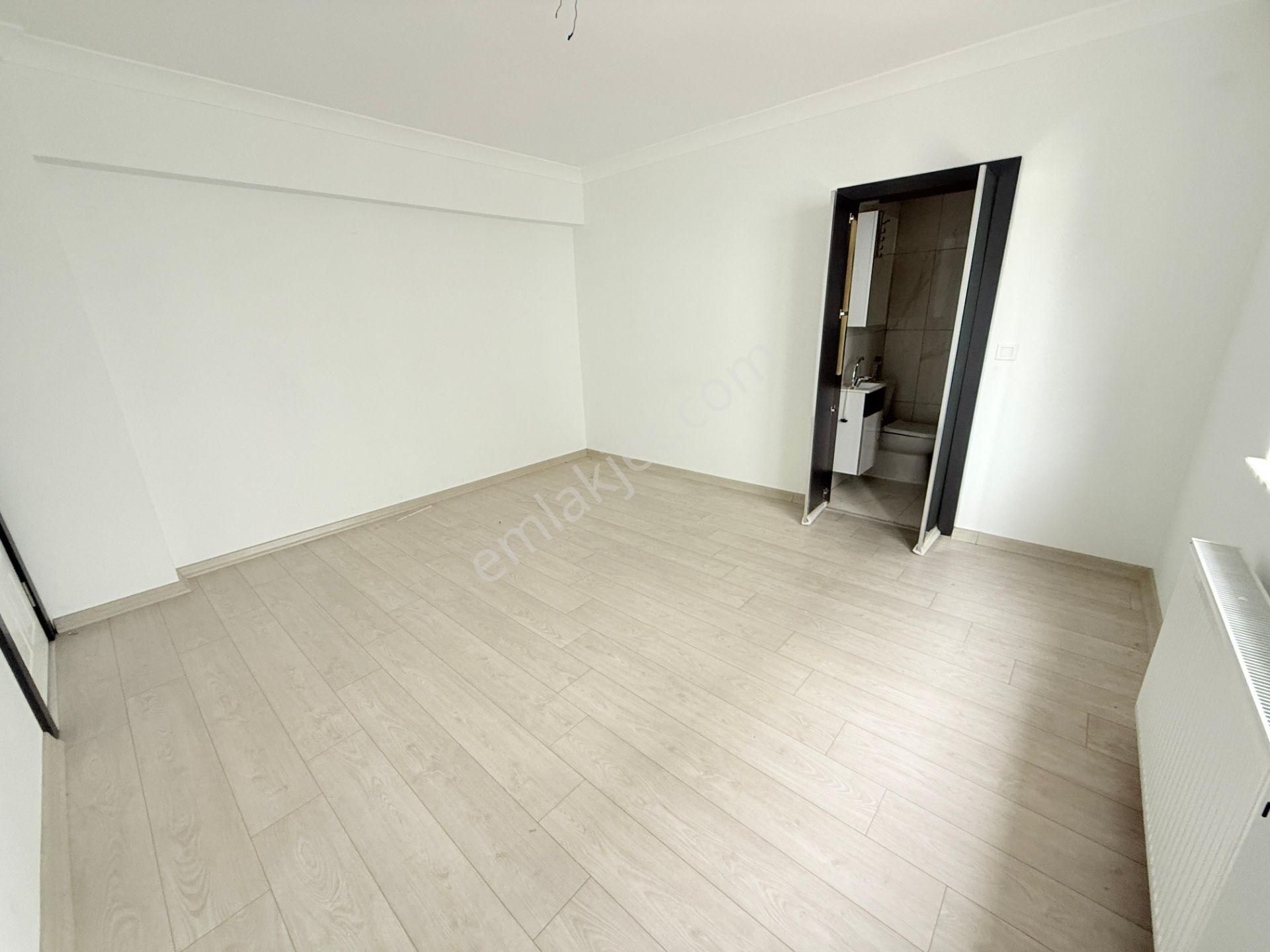 Yıldız'dan Konum Harikası Ara Kat Geniş Cam Balkon Masrafsız 3+1 - Görsel 24