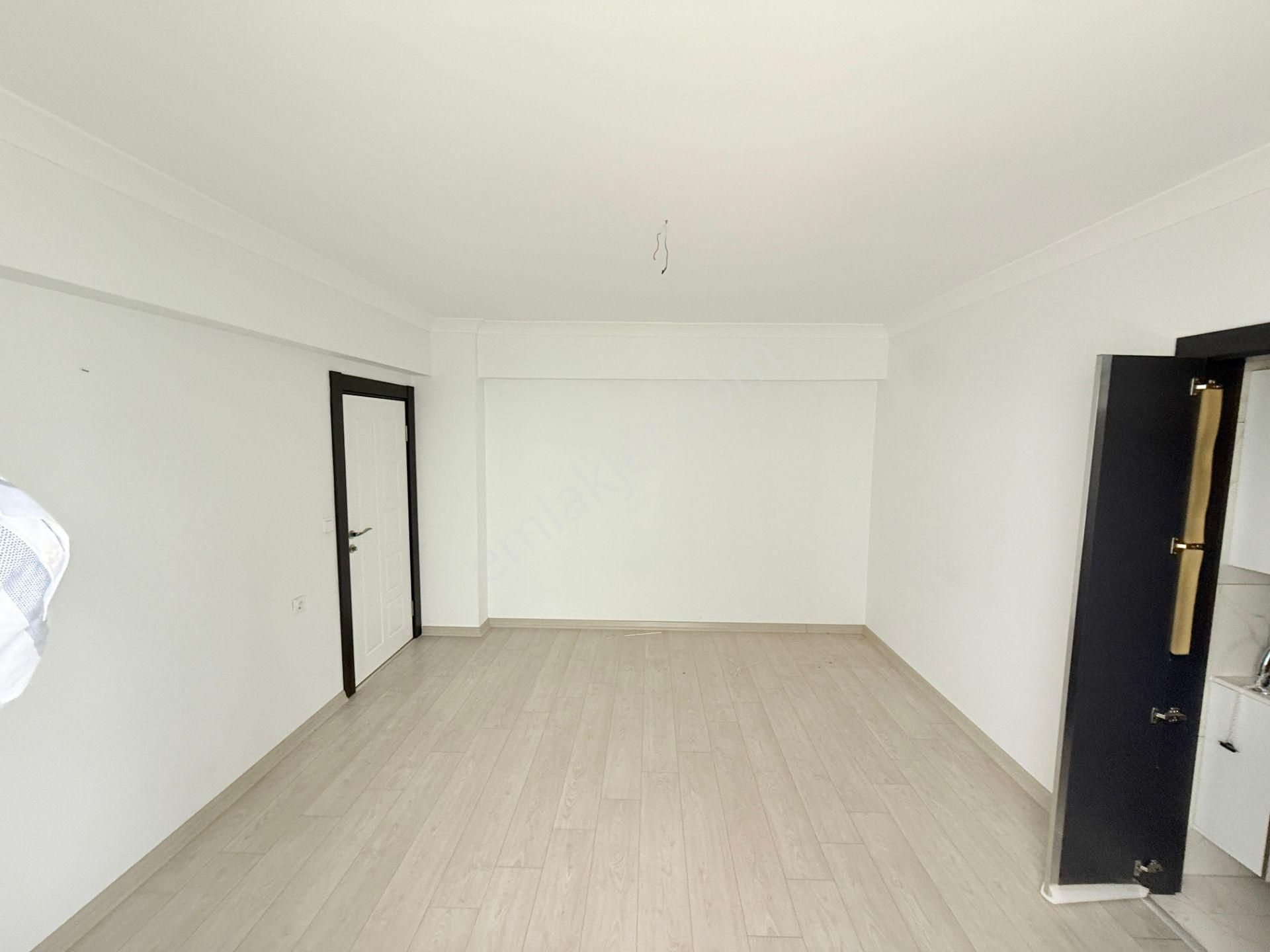 Yıldız'dan Konum Harikası Ara Kat Geniş Cam Balkon Masrafsız 3+1 - Görsel 23