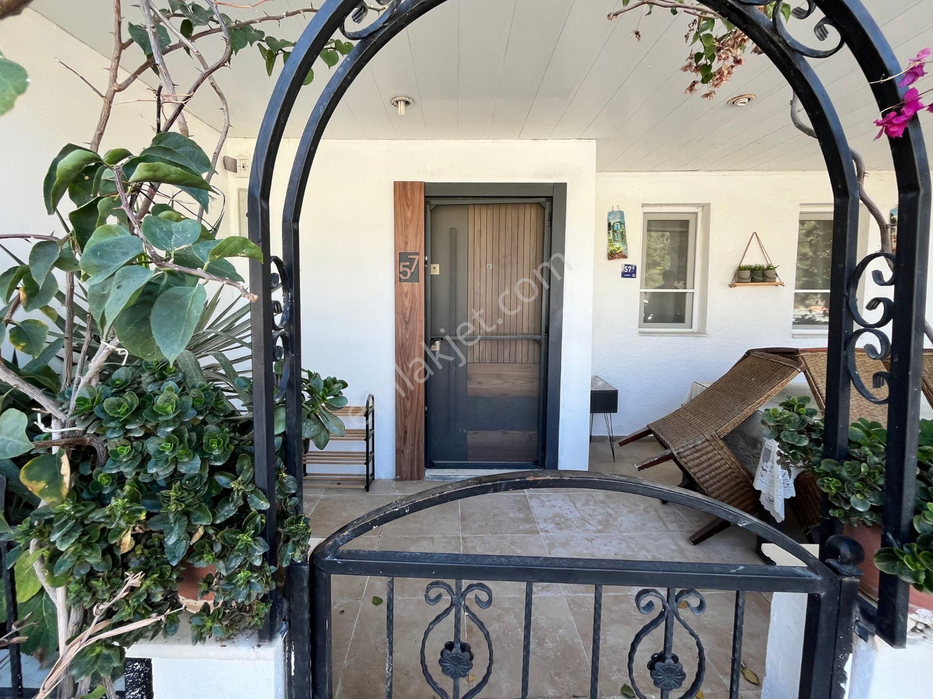 Denıze 250 Metre Mesafede Satılık 3+1 Yazlık - Görsel 4