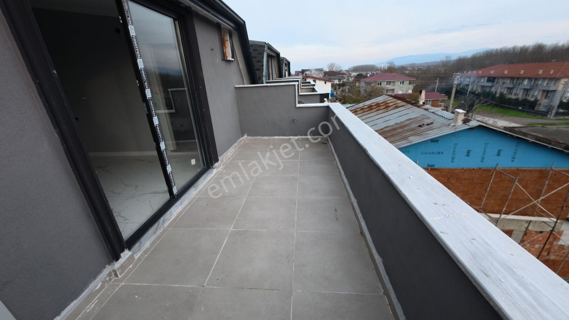 Kocaali Yalı Mah De Geniş Bahçeli 3+1 Villa - Görsel 27