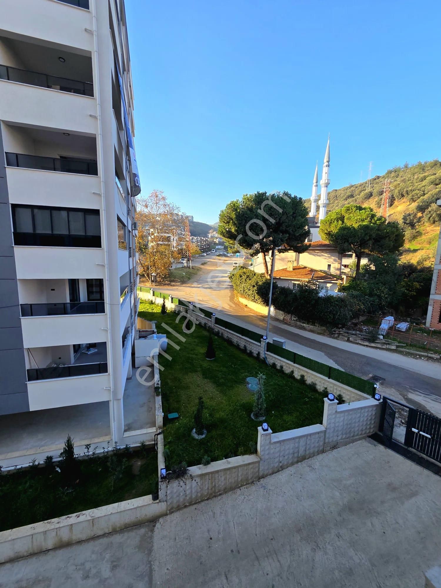 Mudanya Bıaportta Deniz Manzaralı 3+1 Satılık Daire
