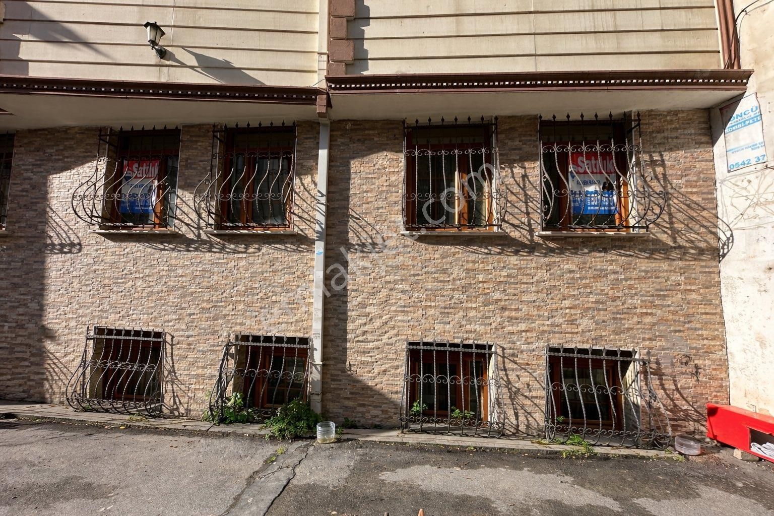 Fatih’in Tarihi Dokusunda, Merkezi Konumda Satılık 3+1 Dubleks Daire - Görsel 2