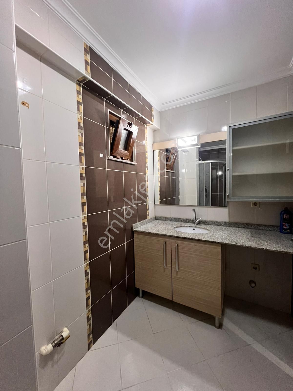 Kaçmaz'dan İdealtepe'de Ayrı Mutfaklı Ön Cephe Balkonlu 2+1 - Görsel 28