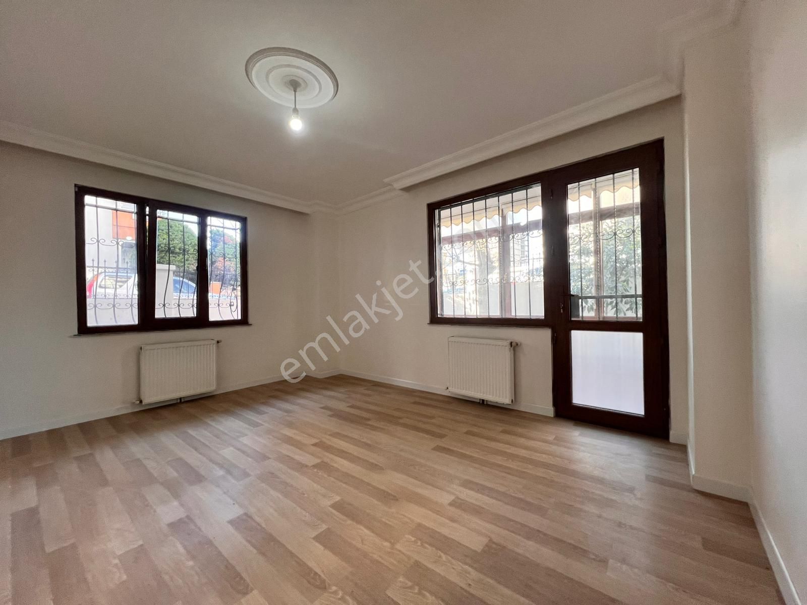 Kaçmaz'dan İdealtepe'de Ayrı Mutfaklı Ön Cephe Balkonlu 2+1 - Görsel 25