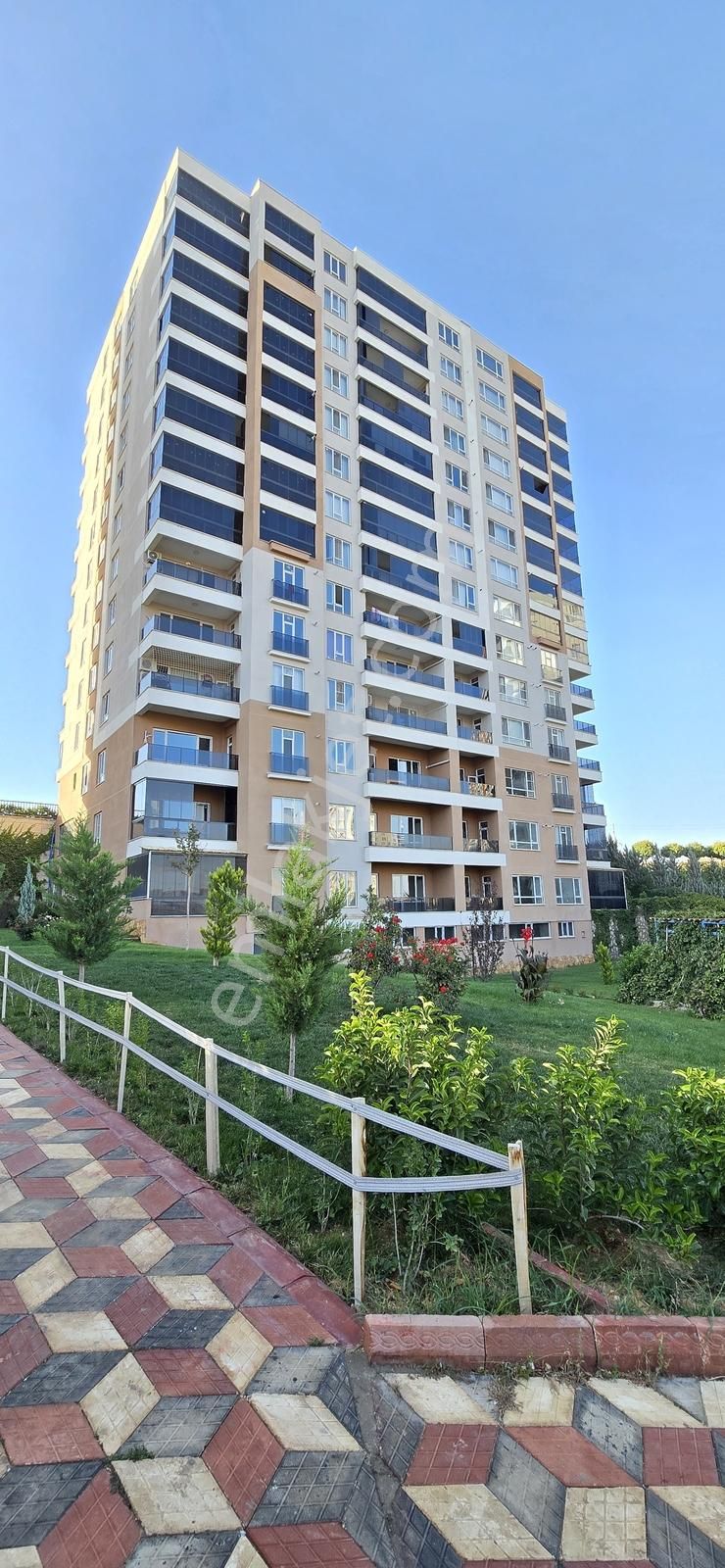 Çözüm'den Mavişehir'de Sıfır Eşyalı Satılık 4.5+1ultra Lux Daire - Görsel 2