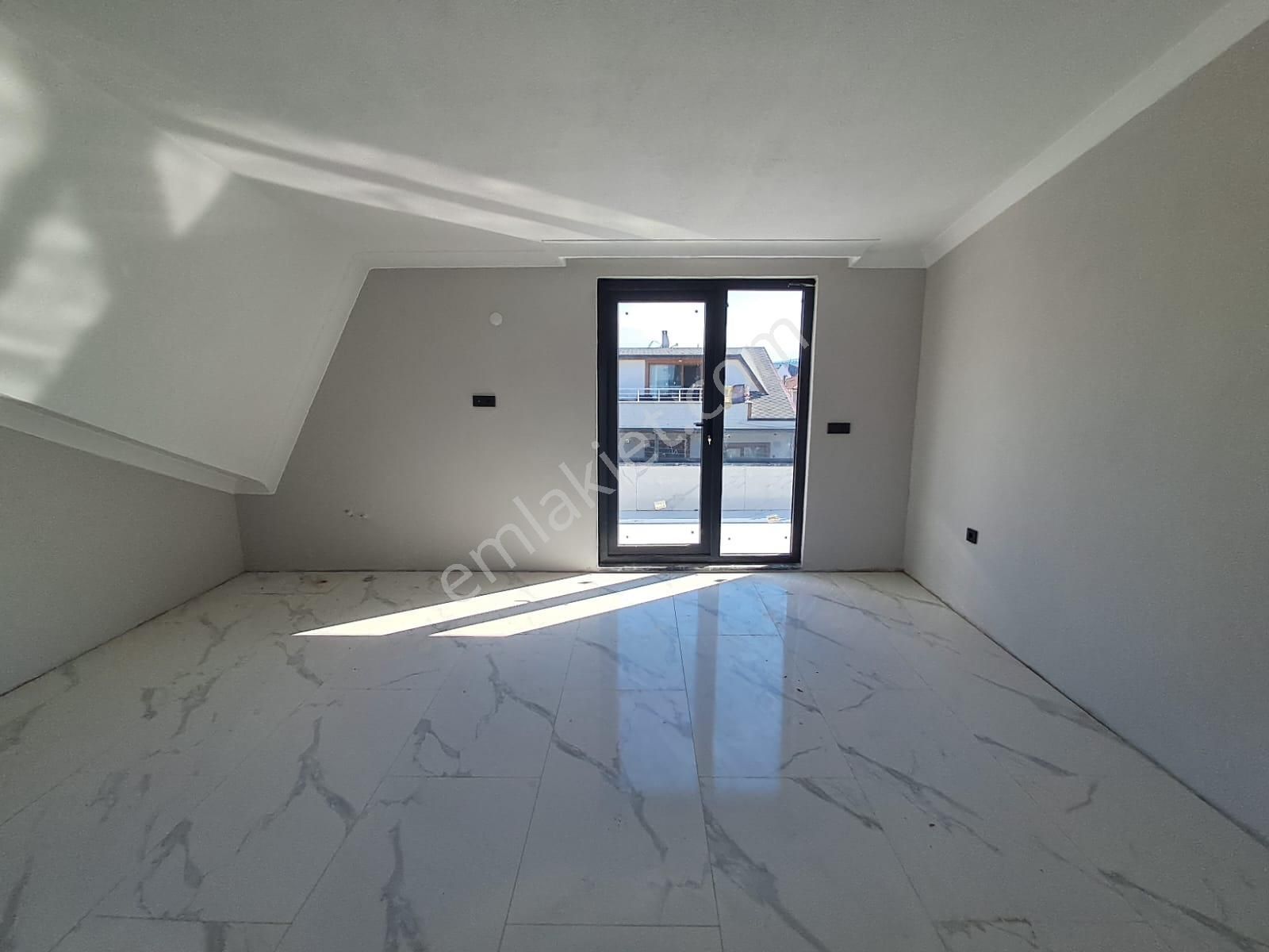 Sakarya Kocaali'de Müstakil Havuzlu Saunalı 4+1 Modern Villa - Görsel 20