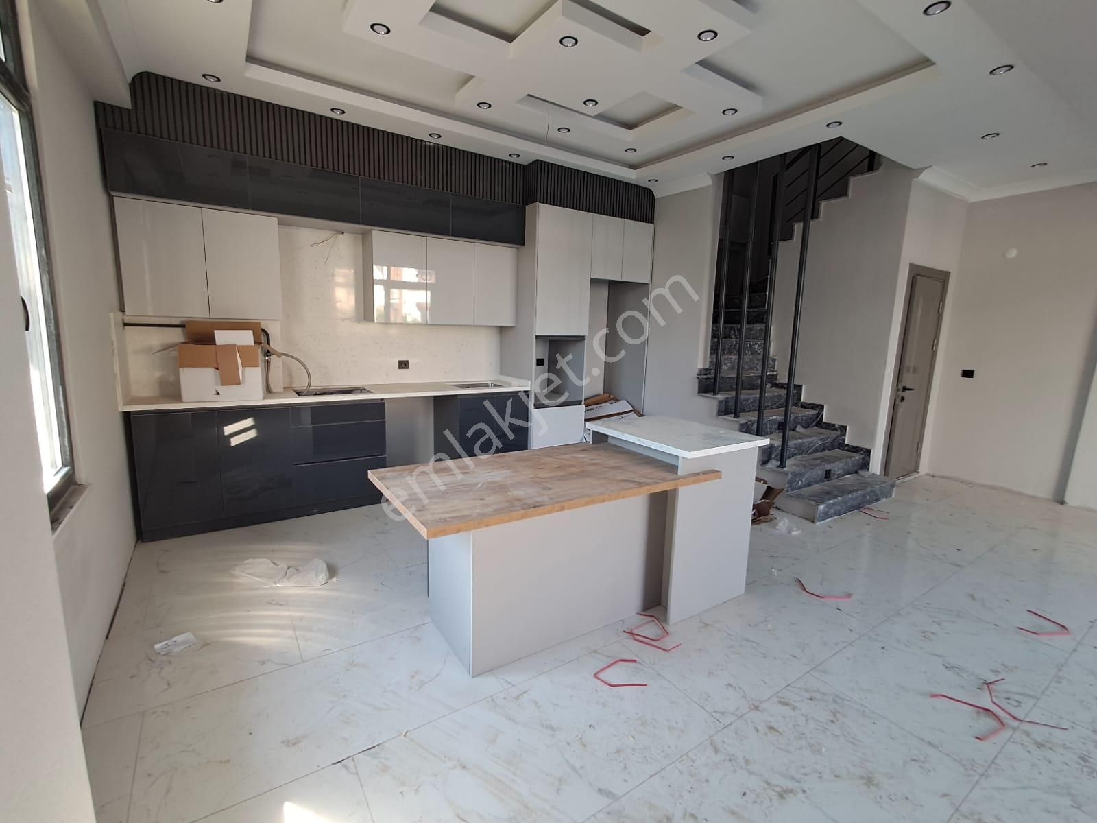 Sakarya Kocaali'de Müstakil Havuzlu Saunalı 4+1 Modern Villa - Görsel 9