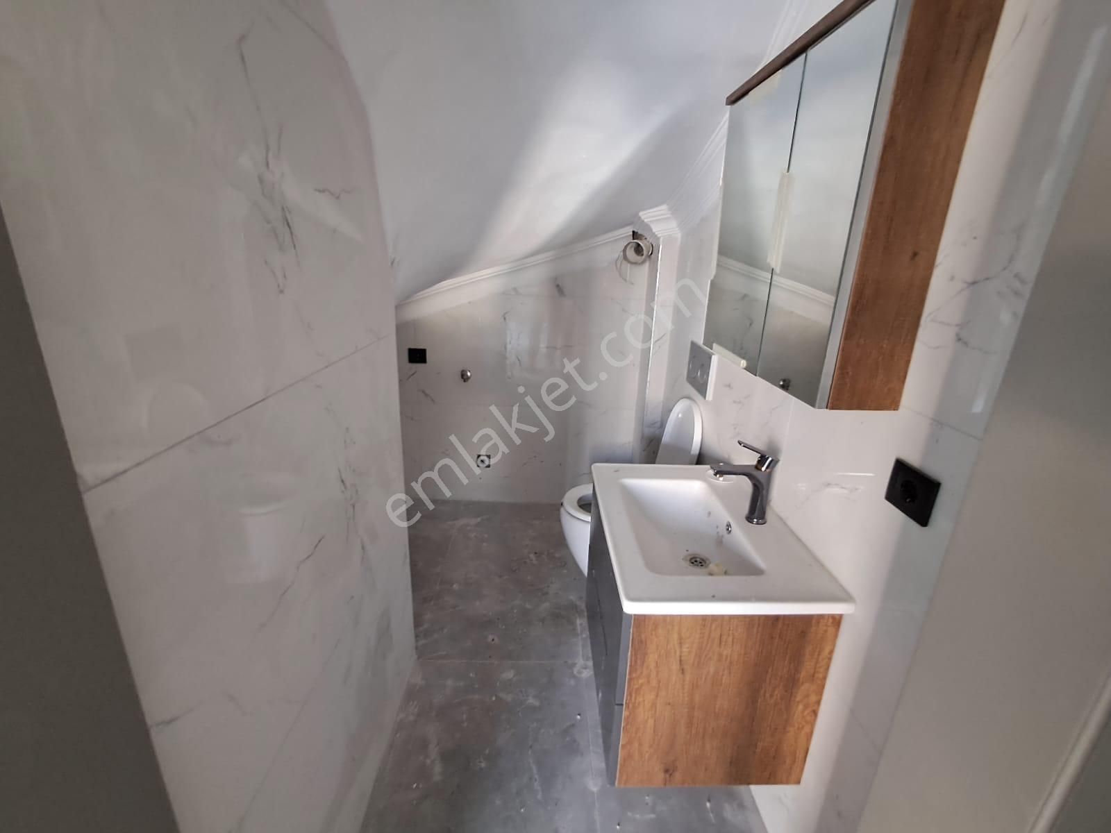 Sakarya Kocaali'de Müstakil Havuzlu Saunalı 4+1 Modern Villa - Görsel 11