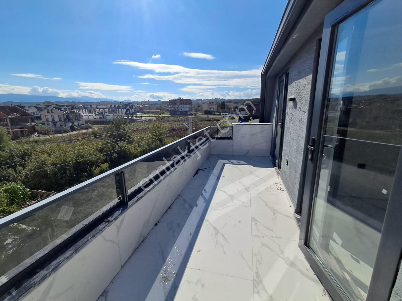 Sakarya Kocaali'de Müstakil Havuzlu Saunalı 4+1 Modern Villa - Görsel 23