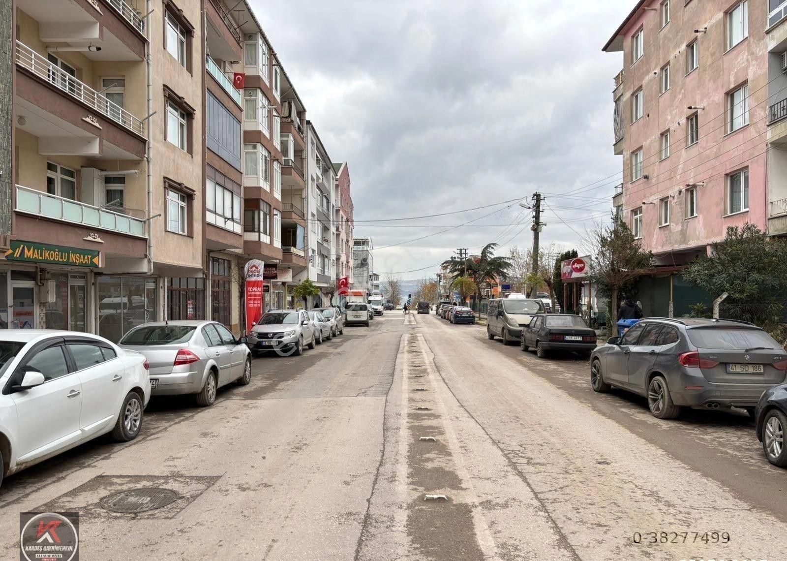 Karamürsel İznik Yolu | Geniş Vitrinli 120 M² Satılık İş Yeri - Görsel 6