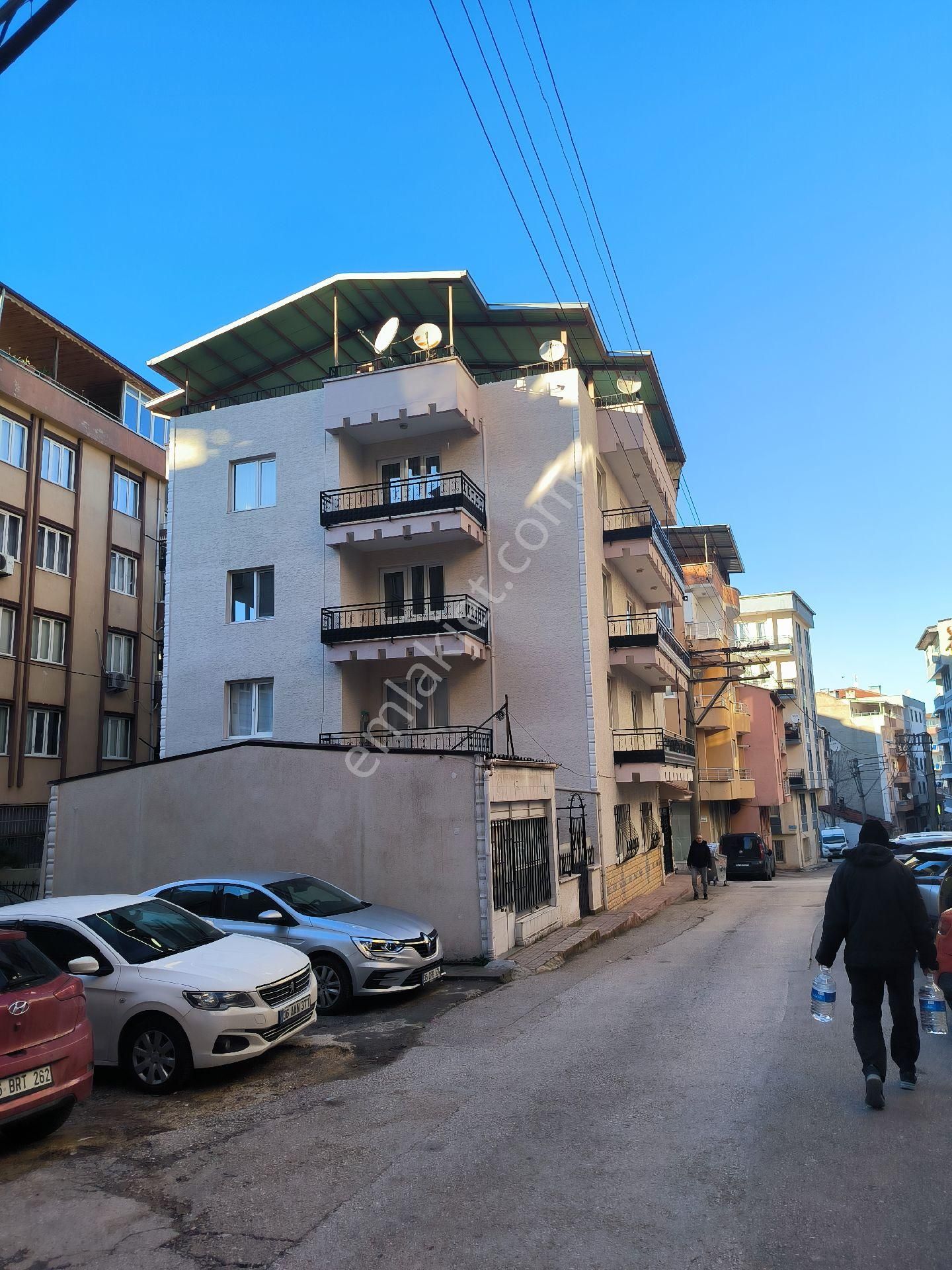 Bursa Dikkaldırım'da Kiralık 3+1 Bakımlı Daire - Görsel 32