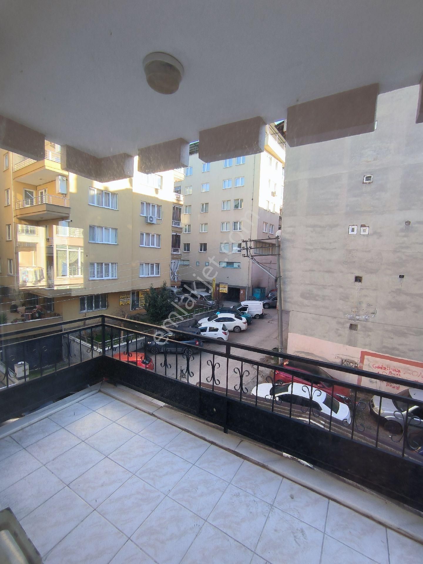 Bursa Dikkaldırım'da Kiralık 3+1 Bakımlı Daire - Görsel 34