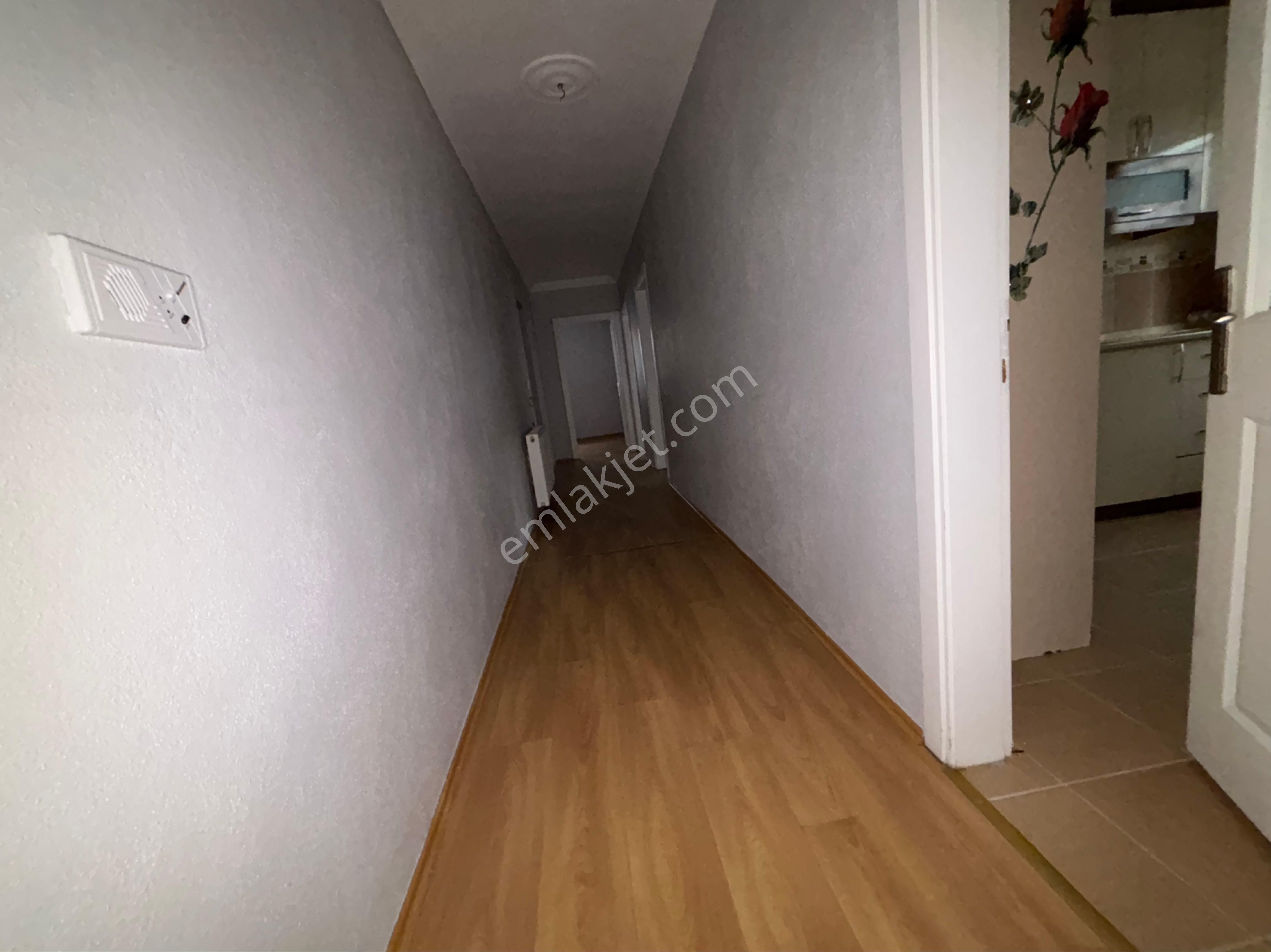 Dumlupınar Mahallesinde 3+1 Müstakil Tadında Daire - Görsel 27