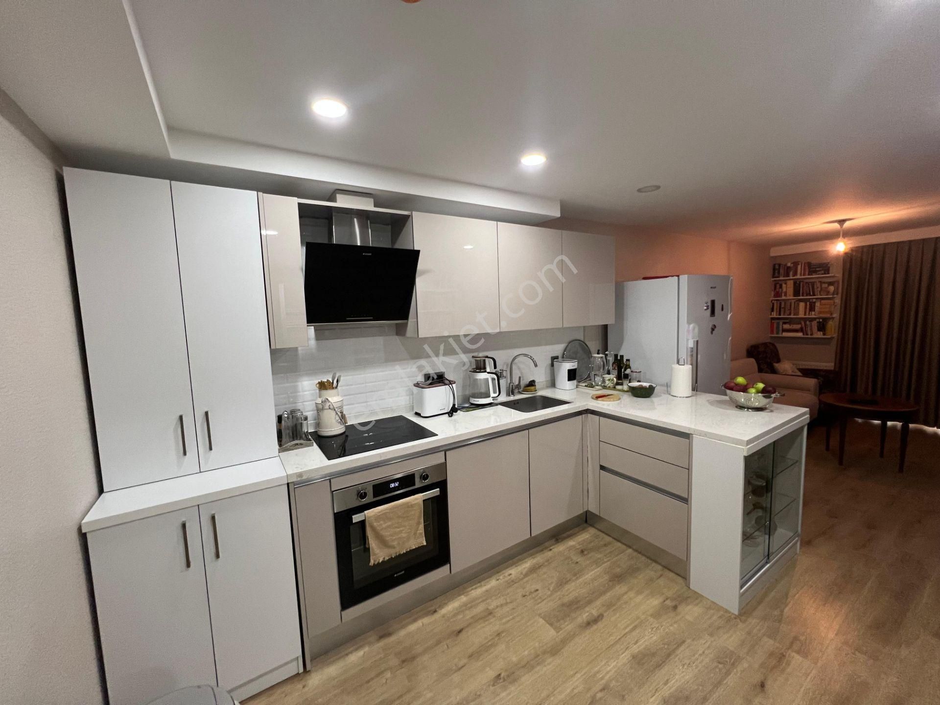 Küçükçekmece Keleş Center Da 72m2 1+1 Satılık Daire - Görsel 3