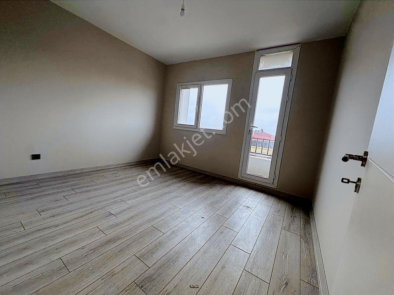 1+1 Meydan Ardıçlı'da 78m2 Fiyat Düştü (son Fiyat) - Görsel 4