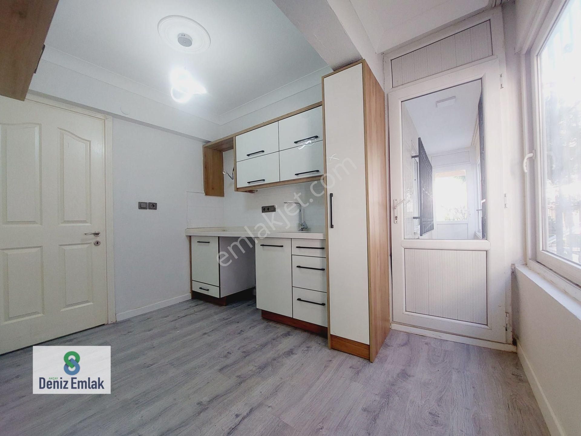 Denizden Akçay Sarıkızda Öncephe Masrafsız Satılık 2+1 Daire. - Görsel 26