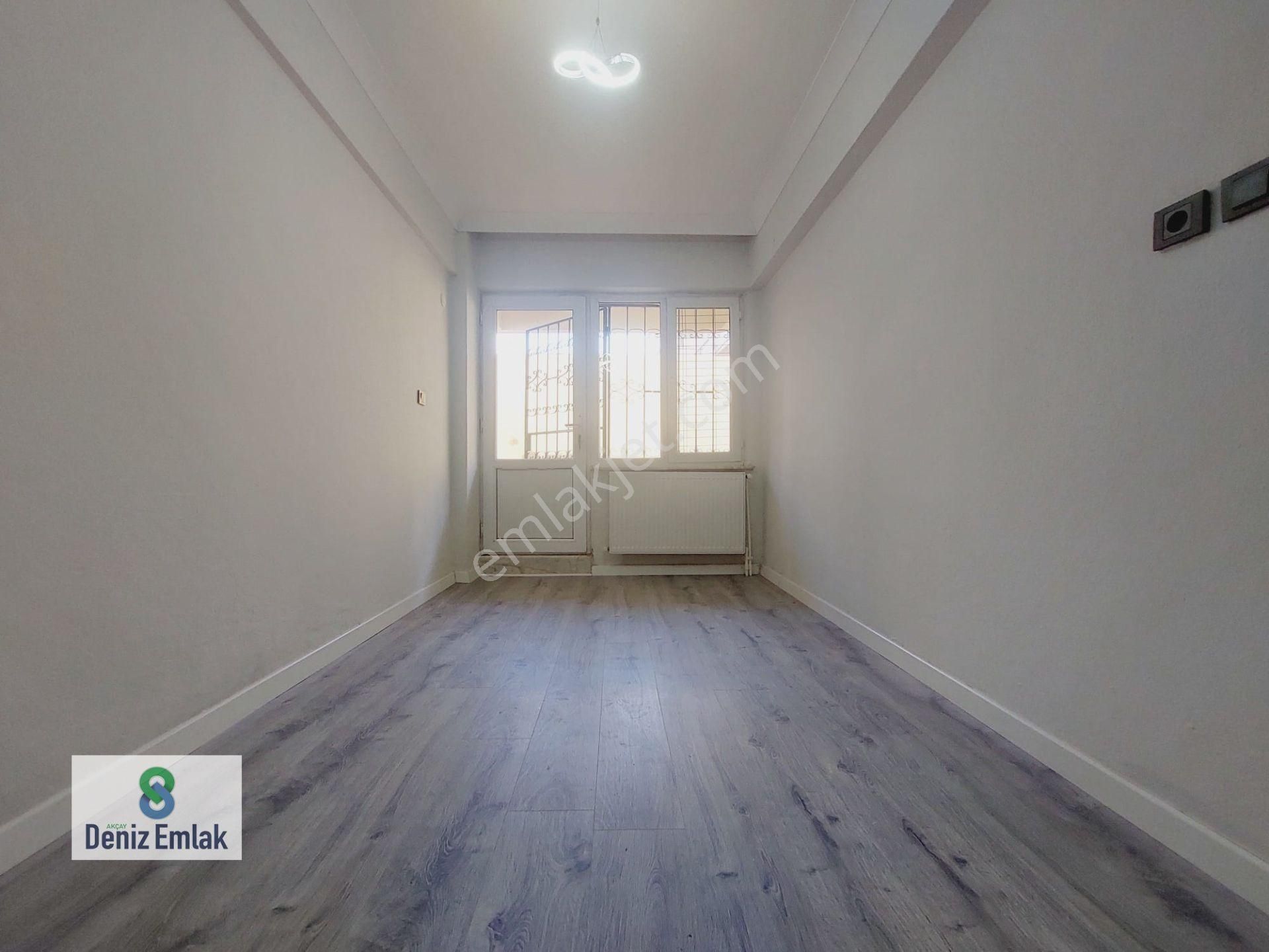 Denizden Akçay Sarıkızda Öncephe Masrafsız Satılık 2+1 Daire. - Görsel 10