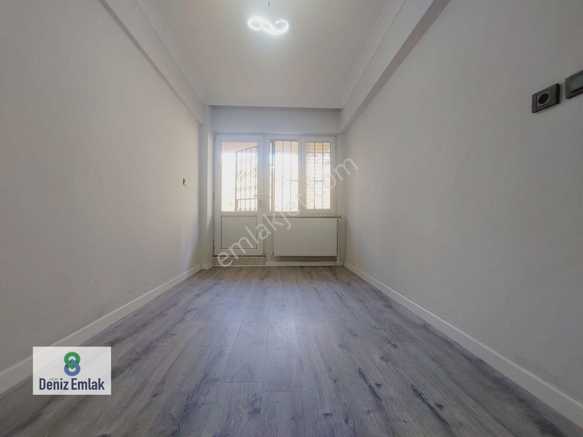Denizden Akçay Sarıkızda Öncephe Masrafsız Satılık 2+1 Daire. - Görsel 4