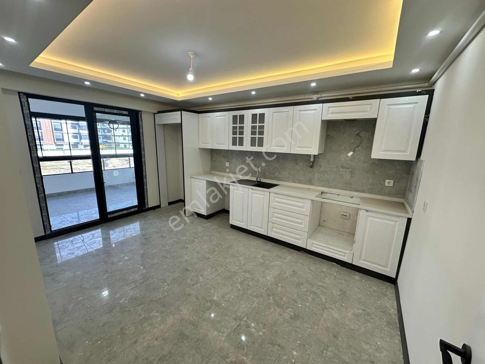 Emir Yapıdan Geniş Kullanışlı Lüx Daire - Görsel 22