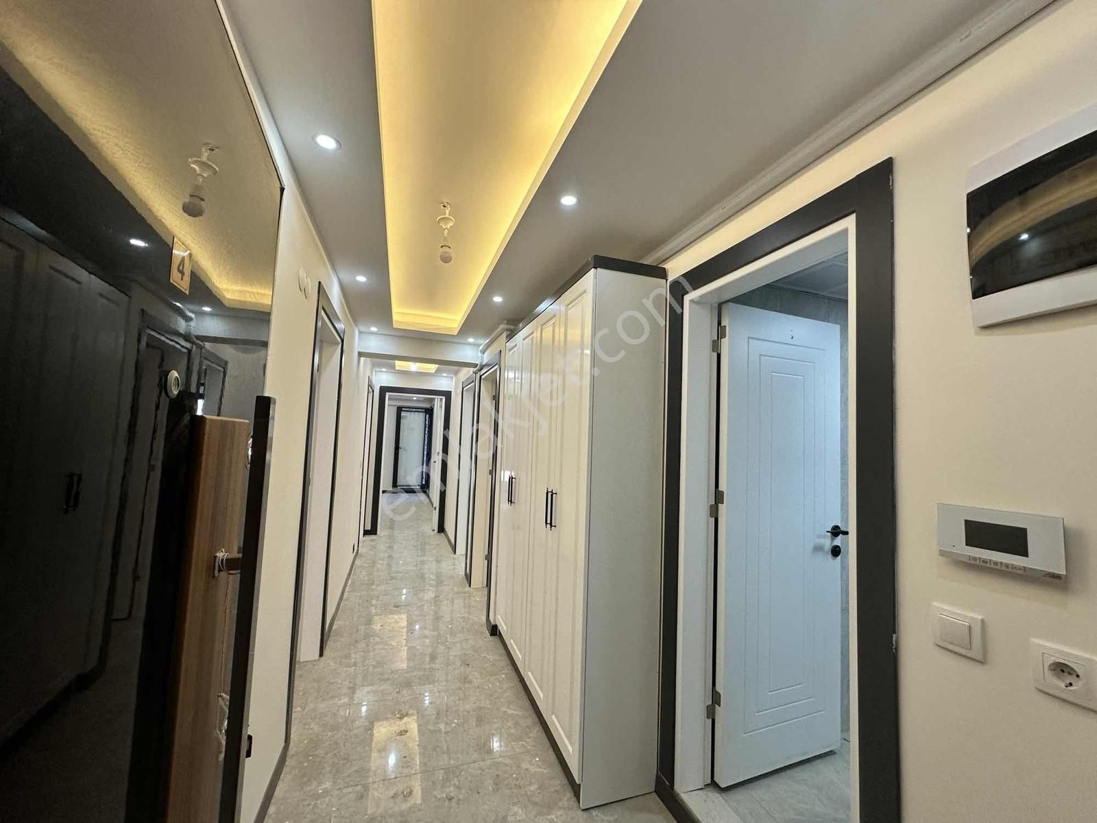 Emir Yapıdan Geniş Kullanışlı Lüx Daire - Görsel 4