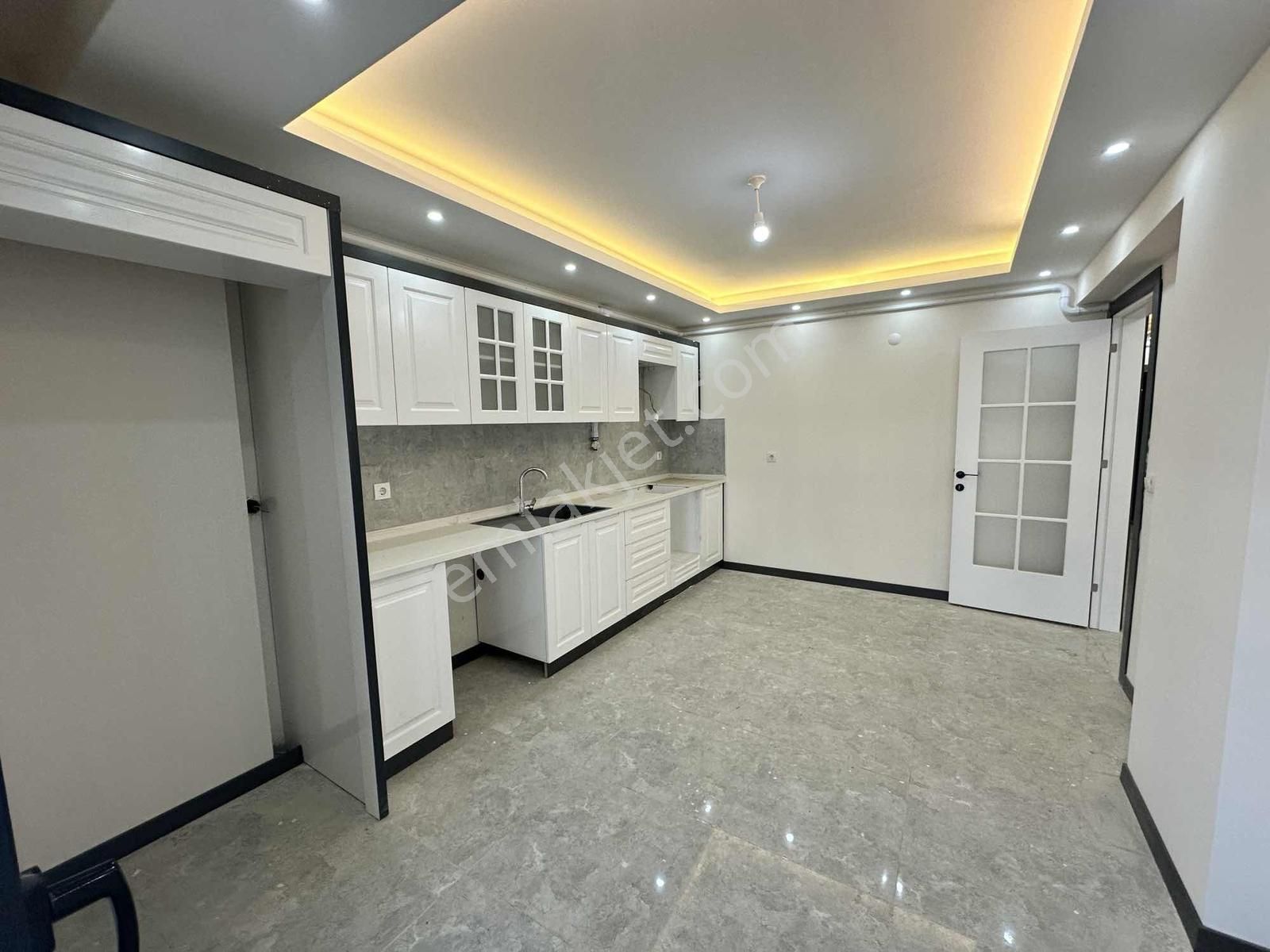 Emir Yapıdan Geniş Kullanışlı Lüx Daire - Görsel 14