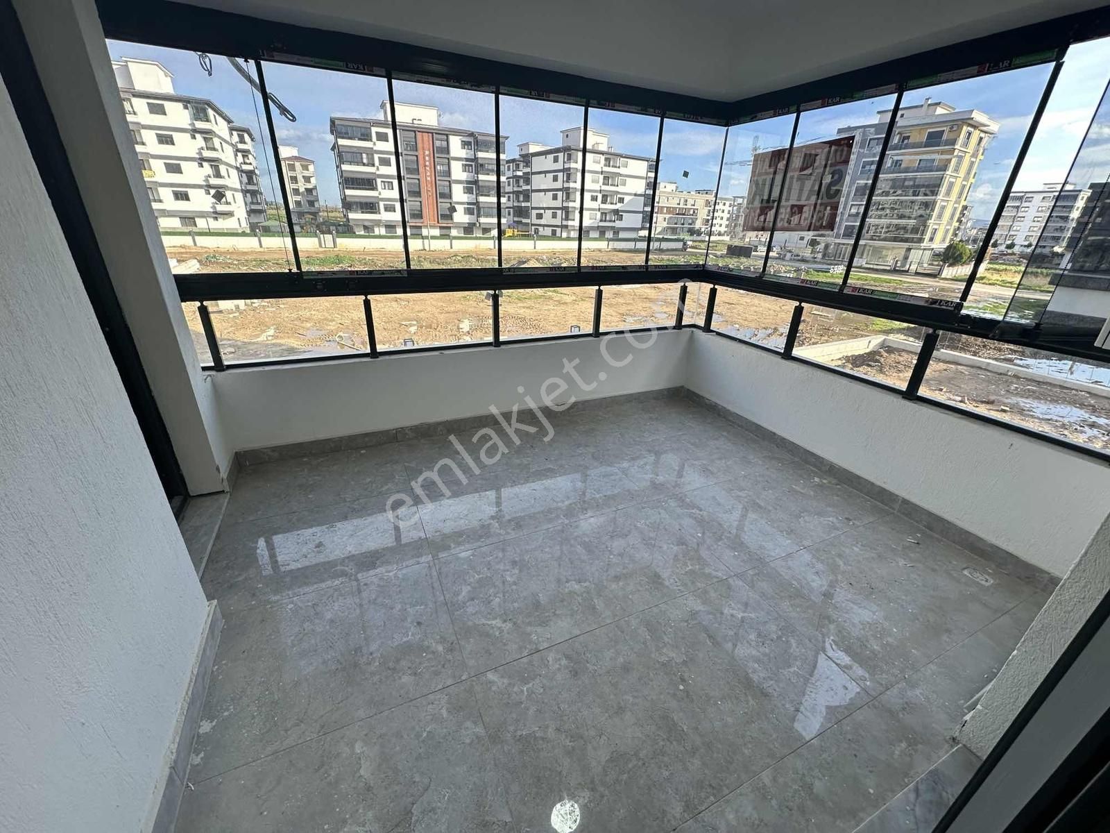 Emir Yapıdan Geniş Kullanışlı Lüx Daire - Görsel 16