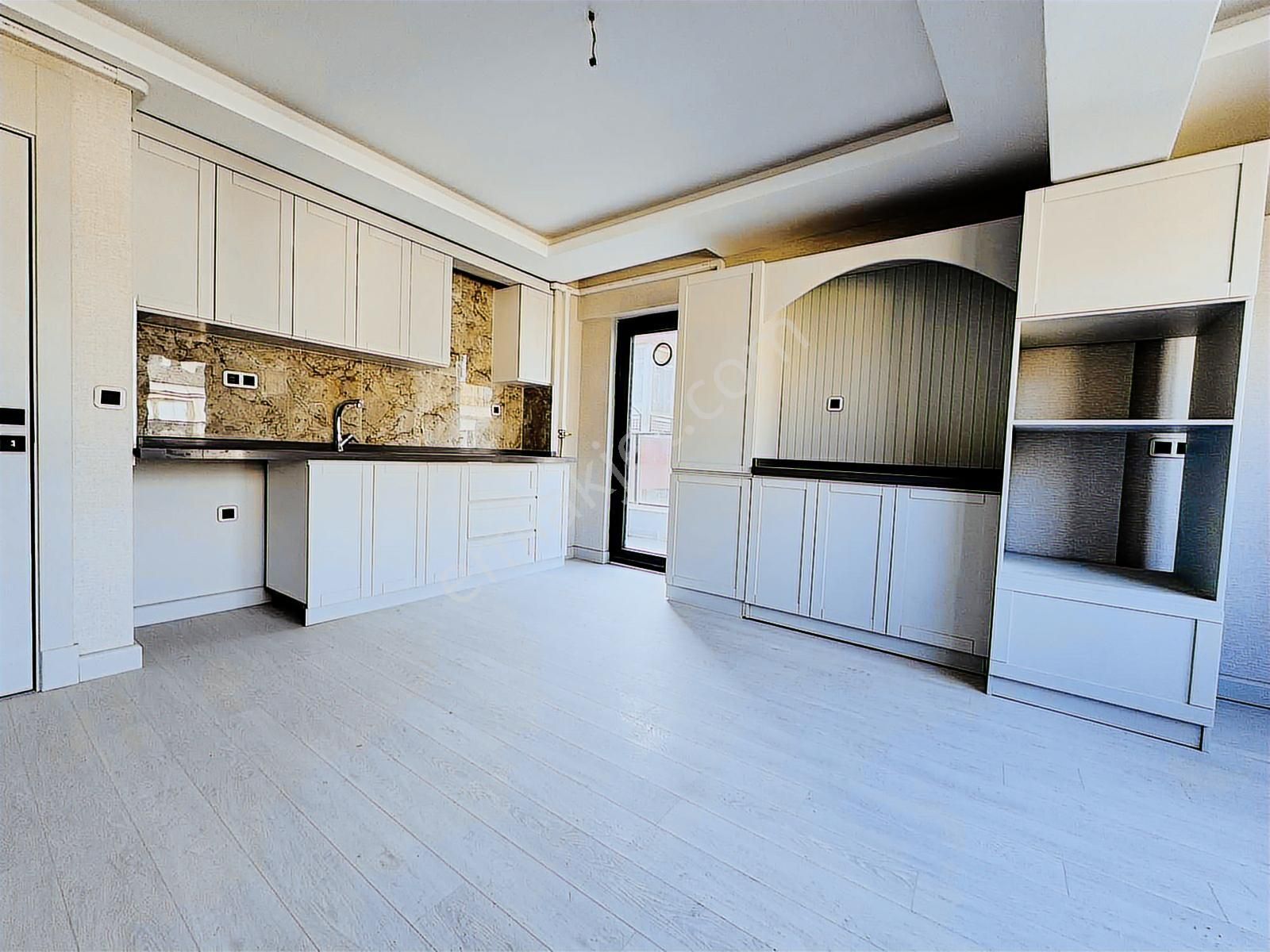 Şentürk Gayrimenkul'den//çevreli Caddesi Üzerinde// 3.kat Full!! - Görsel 18