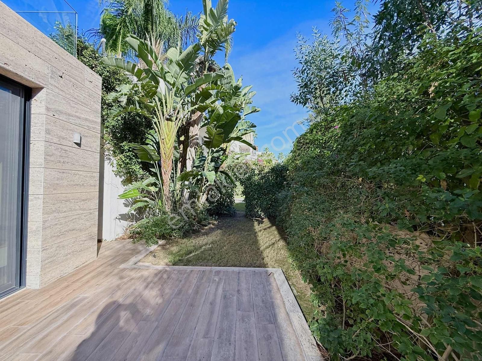 Bodrum Bitez Plajlı Sitede Kiralık Villa - Görsel 13