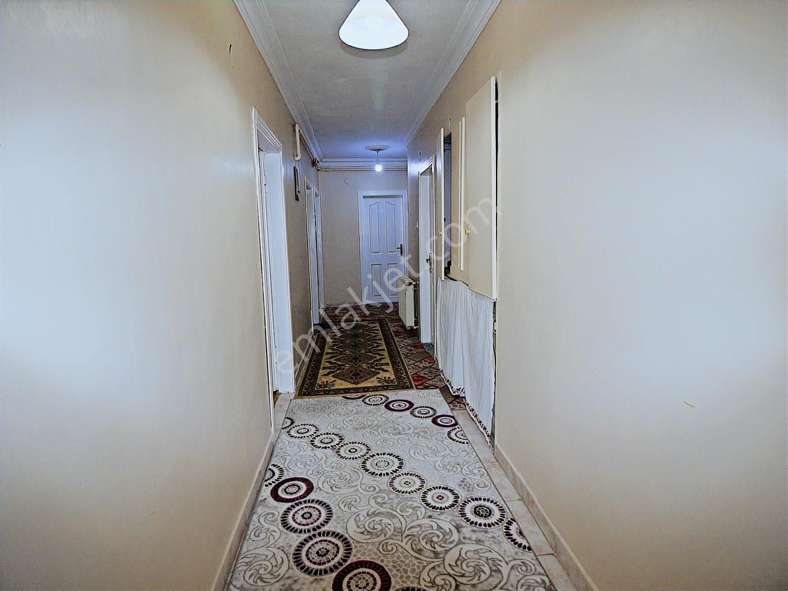 Elvan Mh'de Ahi Elvan Cd. Yanı Ebeveyn Banyolu 3+1 Ara Kat Daire - Görsel 30