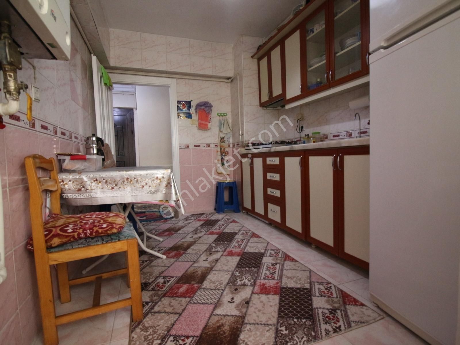 Elvan Mh'de Ahi Elvan Cd. Yanı Ebeveyn Banyolu 3+1 Ara Kat Daire - Görsel 11