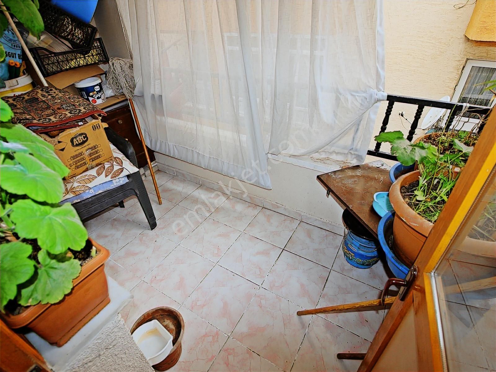 Elvan Mh'de Ahi Elvan Cd. Yanı Ebeveyn Banyolu 3+1 Ara Kat Daire - Görsel 14