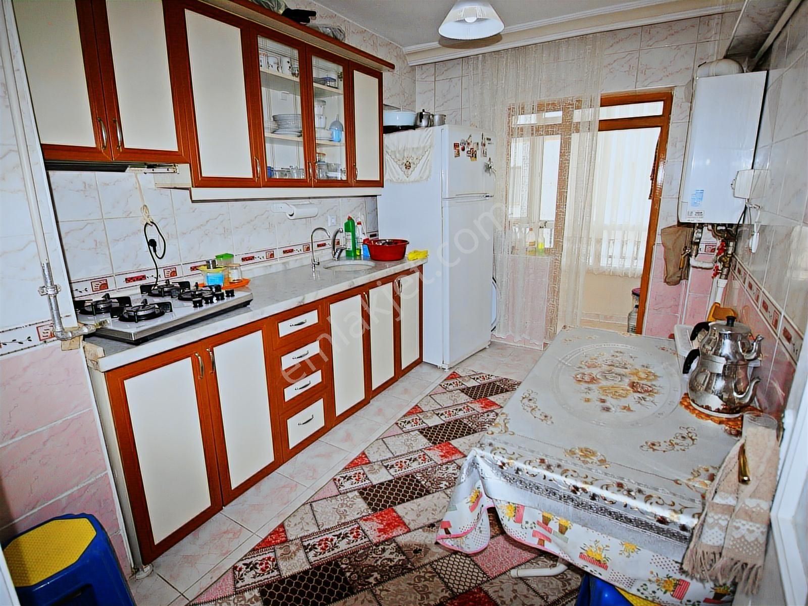 Elvan Mh'de Ahi Elvan Cd. Yanı Ebeveyn Banyolu 3+1 Ara Kat Daire - Görsel 6