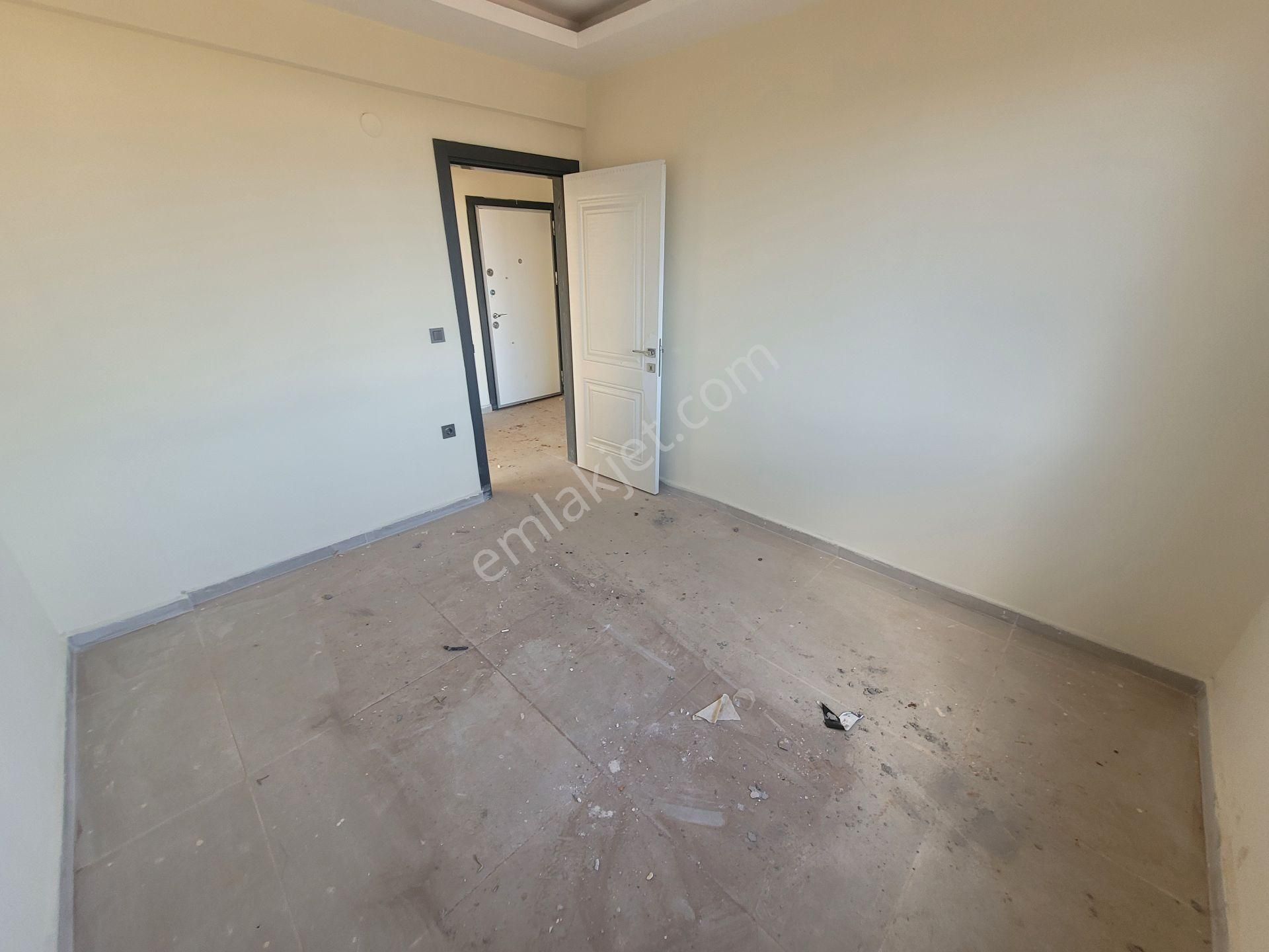 Didim Cumhuriyette Havuzlu Sitede Bahçe Katı Güney Cephe 2+1 Daire - Görsel 20