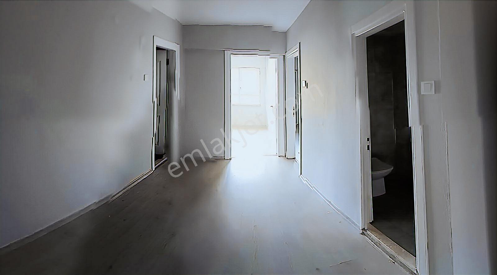 Edremit/meydan Öncephe 110mk.3ncükat 2+1sobalı Daire Satılık - Görsel 3