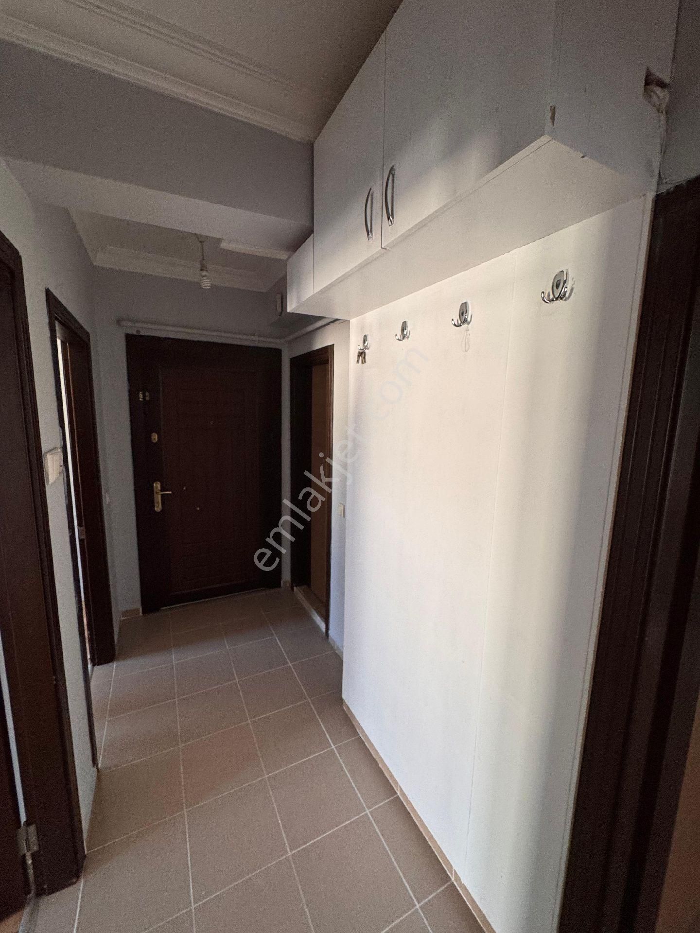 Pera'dan Gökmeydan Mah. Kiralık 2+1 Ara Kat, Asansörlü Daire - Görsel 18