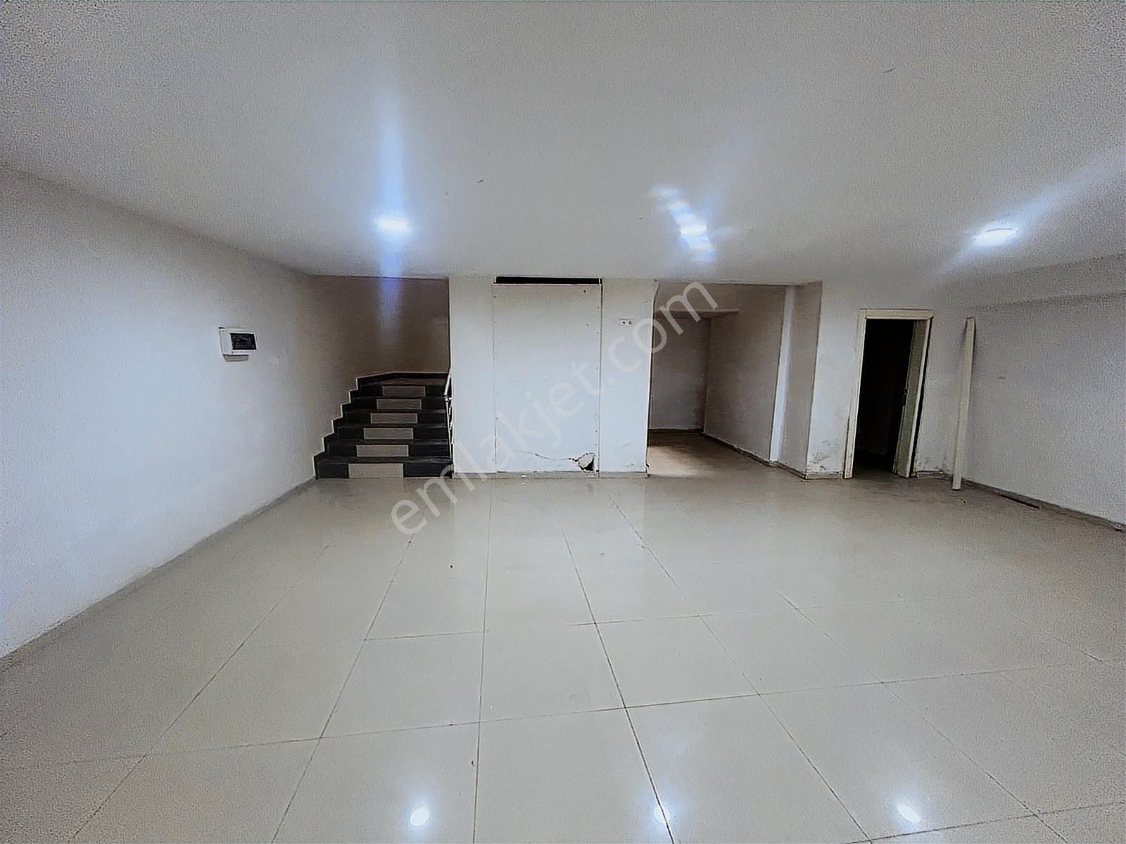 Yenişehir Merkezde Satılık 5 Katlı Plaza - Görsel 18