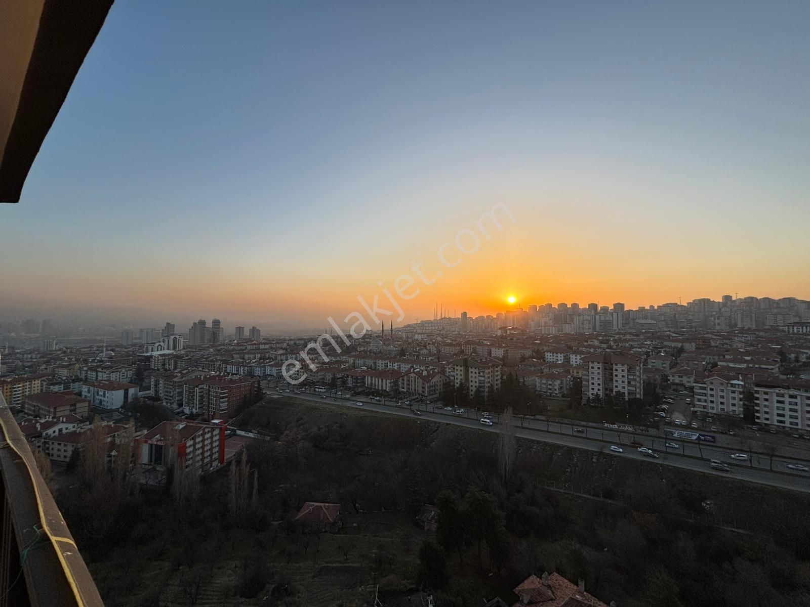 İlkadım'dan Yozgat Bulvarı Üzeri Bulvar Ankara Manzaralı Site Dairesi - Görsel 22
