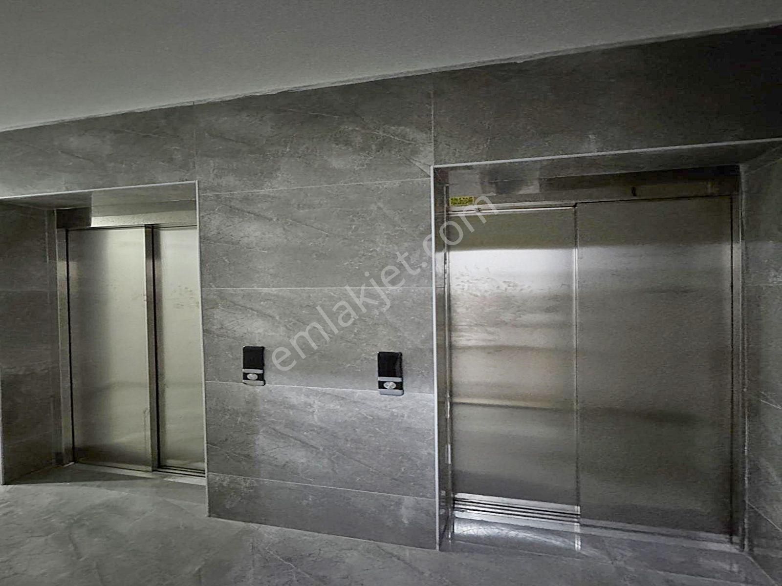 Cadde34 Yapı'dan Akevler'de Sıfır Butik Site İçerisinde Balkonlu Krediye Uygun 2+1 Satılık Daire - Görsel 13